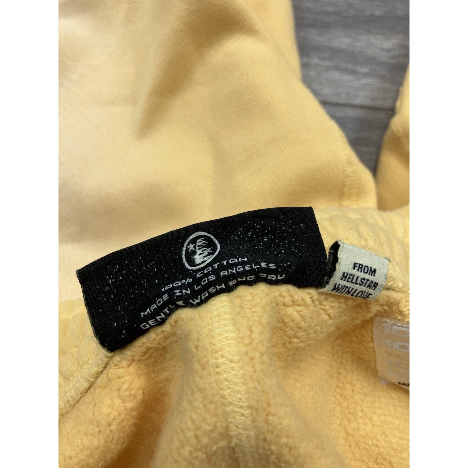 HELLSTAR Hellstar Sweatpants Mens Yellow Fleece Lined Sportswear Size US 35 - 11 Thumbnail