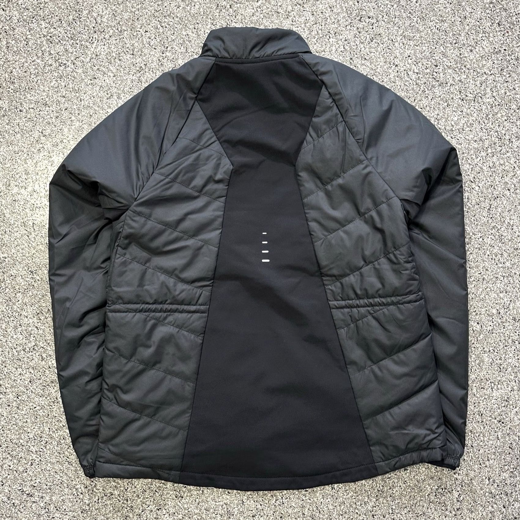 Nike Nike Swift Therma-FIT Running Jacket Womens XS Black Reflective HV2744 010 Size XS / US 0-2 / IT 36-38 - 6 Thumbnail