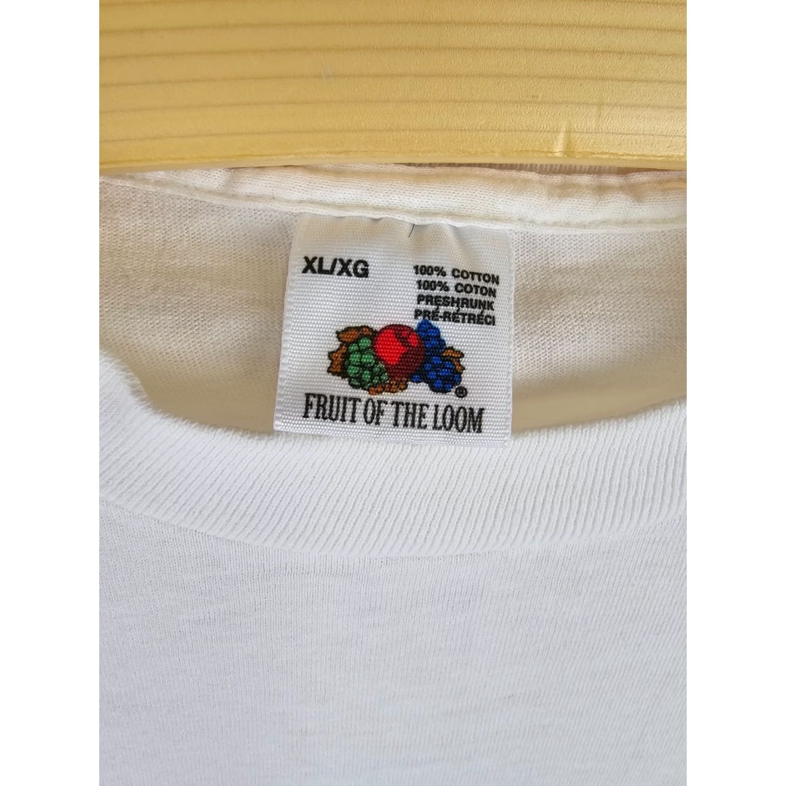 Fruit Of The Loom VINTAGE 90' STRAND THEATRE BEAVERTON SINGLE STITCH WHITE COTTON T-SHIRT SZ XL Size US XL / EU 56 / 4 - 4 Thumbnail