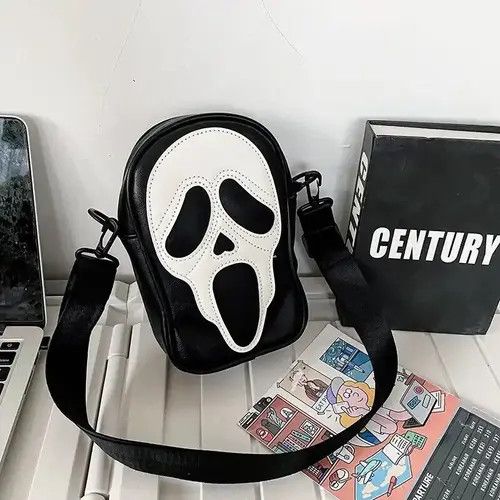 Japanese Brand Y2K Scream Ghost Pattern Shoulder Bag Size ONE SIZE - 4 Thumbnail