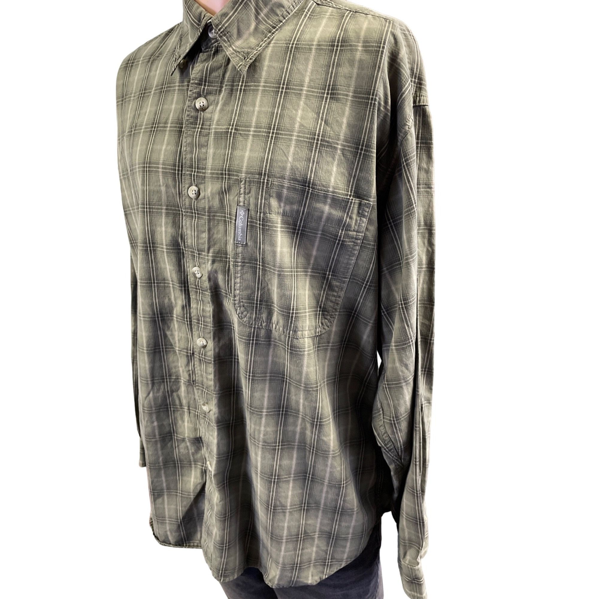 Columbia Columbia Men's Green Plaid Long Sleeve Button Up Shirt Size Size US L / EU 52-54 / 3 - 2 Thumbnail