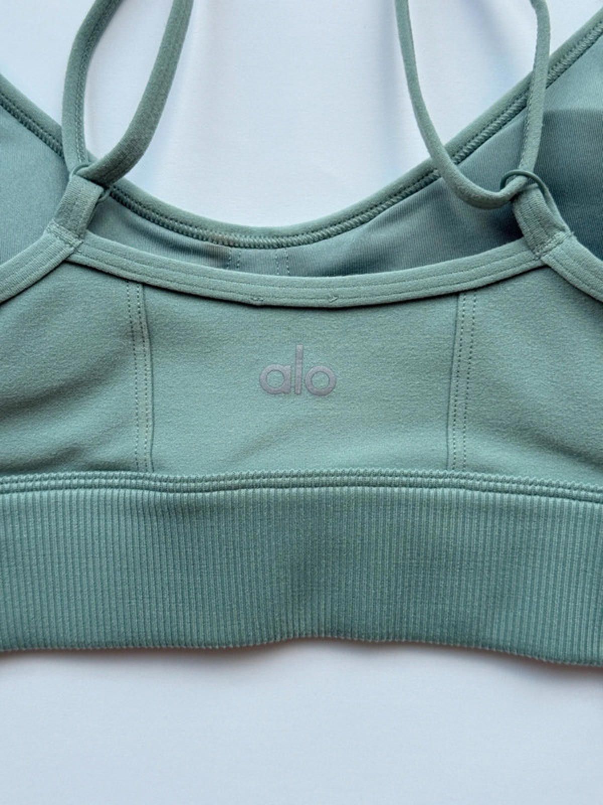 Other Alo Yoga Green sports bra Size ONE SIZE - 5 Thumbnail