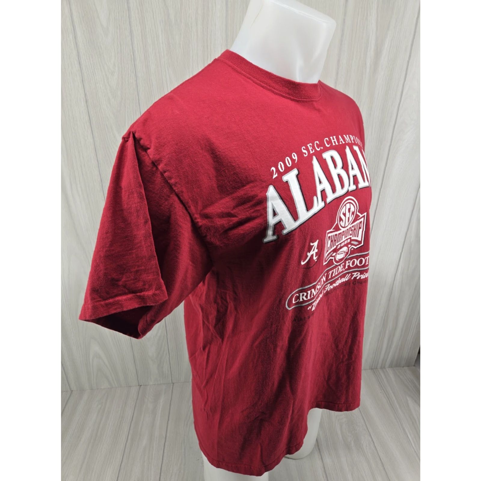 Delta VINTAGE Alabama Crimson Tide T-Shirt Mens Large 2009 National Championship Red 2009 National Championship Mens L Shirt Delta Size US L / EU 52-54 / 3 - 7 Thumbnail