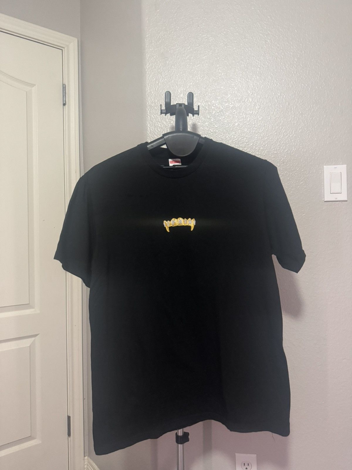 Supreme Supreme Fronts Tee T Shirt Size US M / EU 48-50 / 2 - 1 Thumbnail