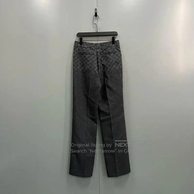 Louis Vuitton Louis Vuitton Gray Logo Casual Pants for Men . Size US 32 / EU 48 - 2 Thumbnail