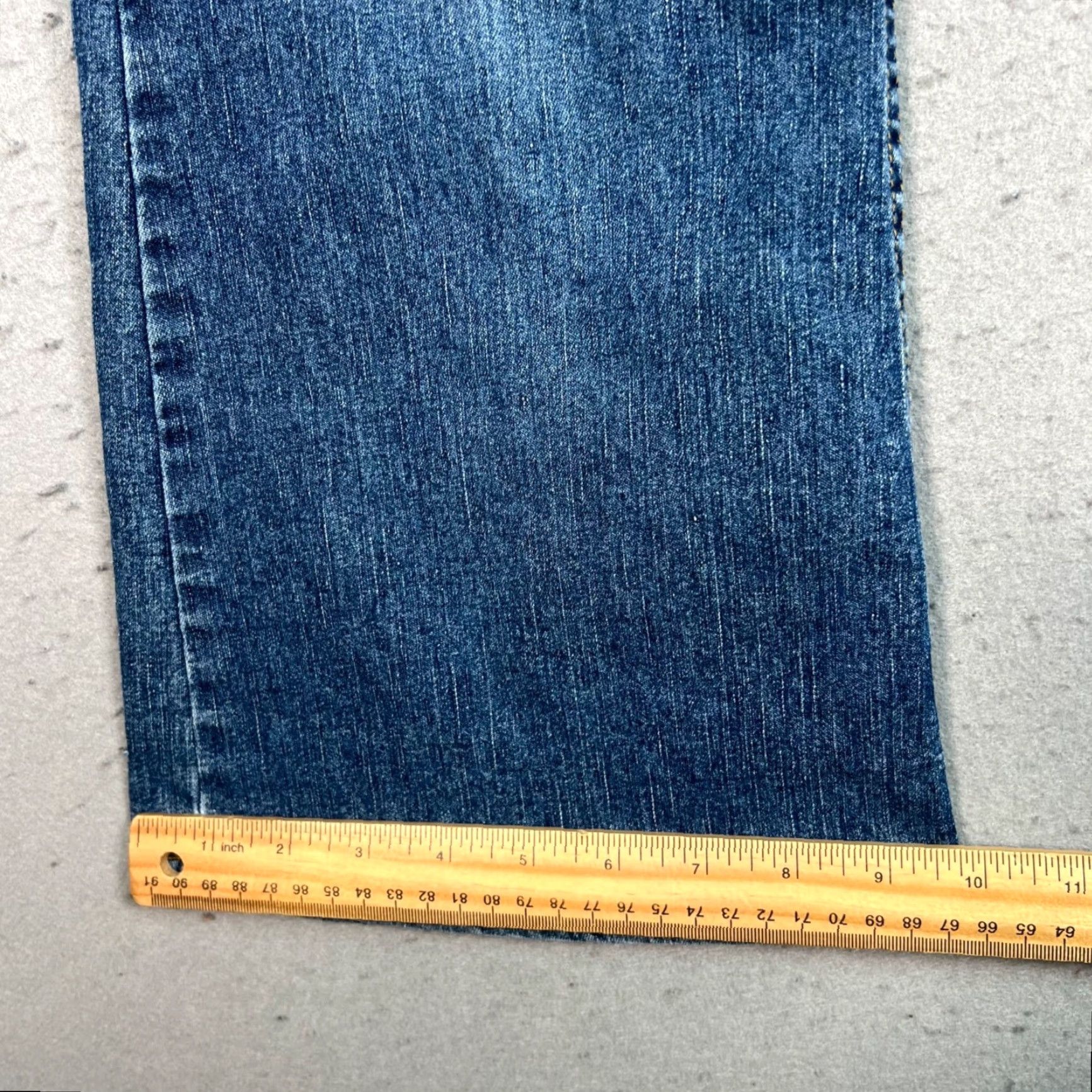 Vintage VINTAGE Let Me B Jeans Women 12 Blue Cargo Pocket Button Details Flared Pockets Denim Inseam 27" Cotton Blend Mid Rise Summer Spring Womens Size 34" / US 12 / IT 48 - 7 Thumbnail
