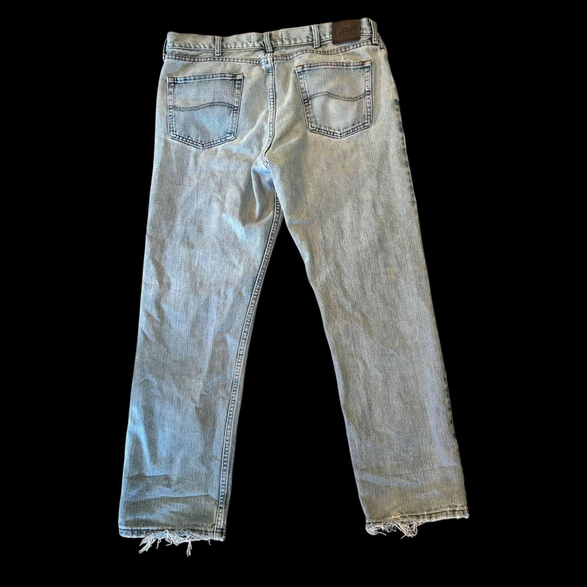 Lee Vintage Lee Light Wash Perfectly Distressed Denim Jeans Size US 38 / EU 54 - 3 Thumbnail