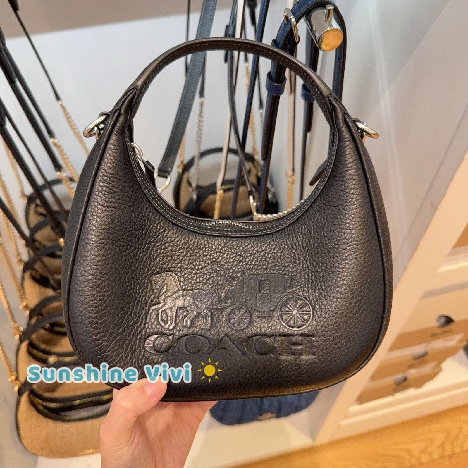 Coach NWT COACH Carmen Mini Crossbody Leather CT774 bag Black Size ONE SIZE - 4 Thumbnail