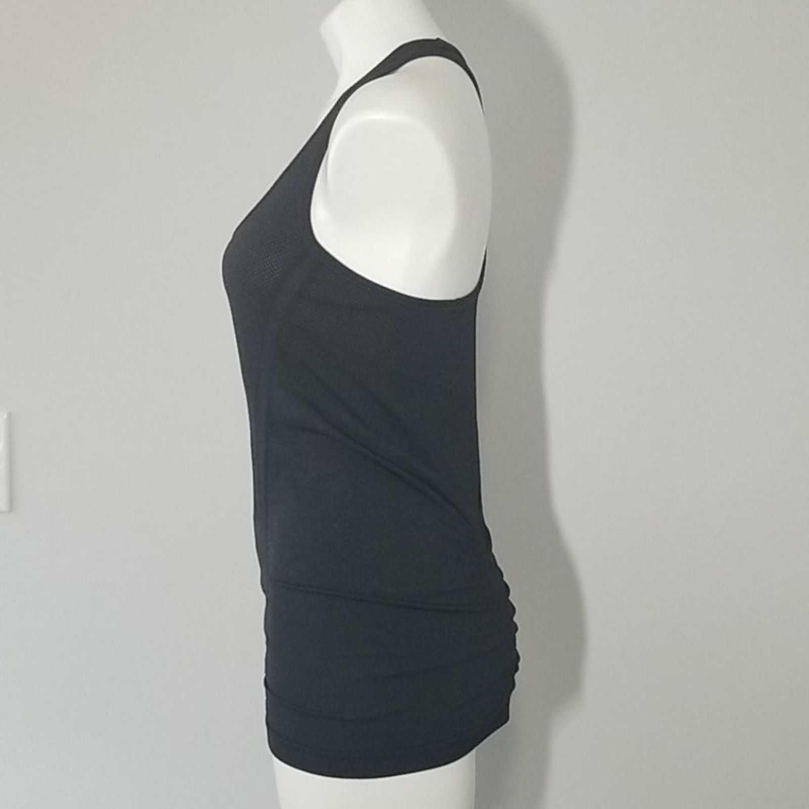 Athleta Athleta Black Heather Workout Tank top Size XS / US 0-2 / IT 36-38 - 4 Thumbnail