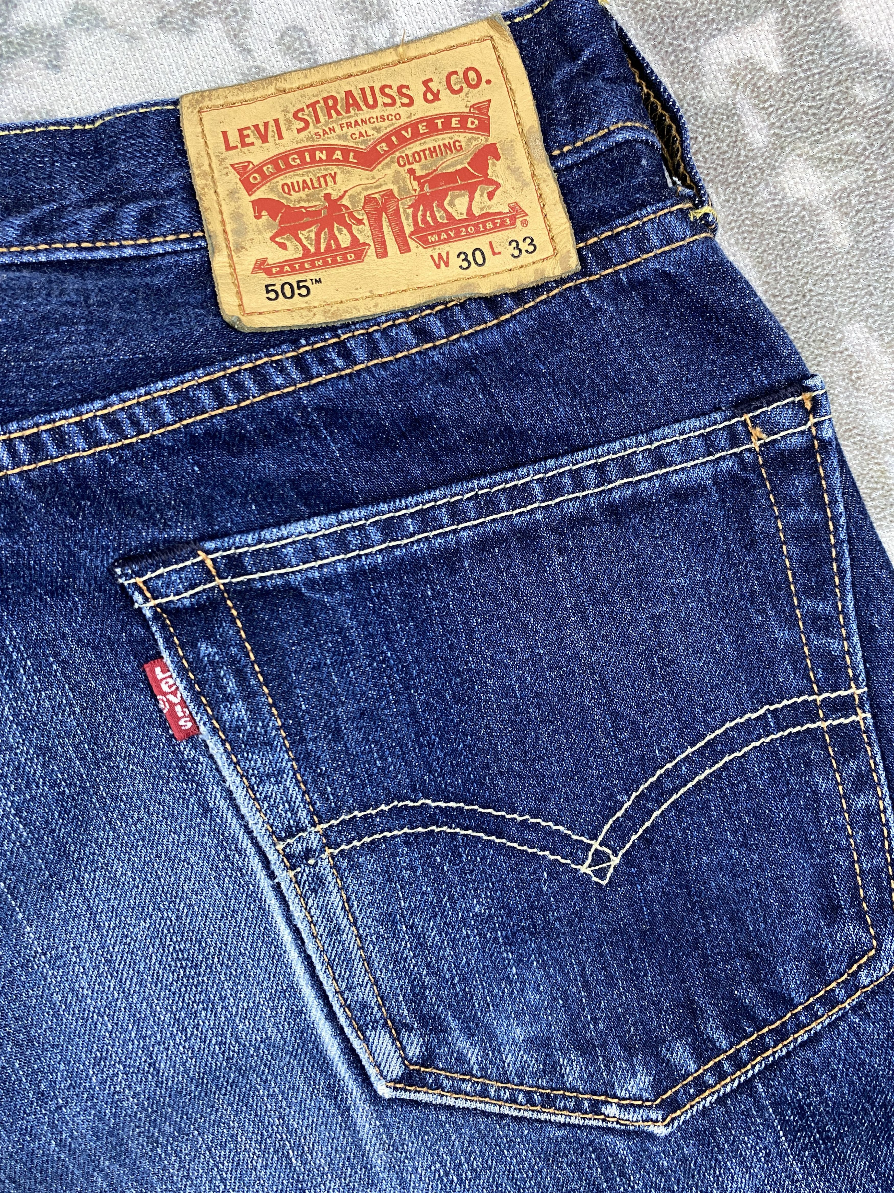 Levi's Distressed Blue Levi's 505 Jeans 30x30 Denim-SJ163 Size US 30 / EU 46 - 14 Thumbnail