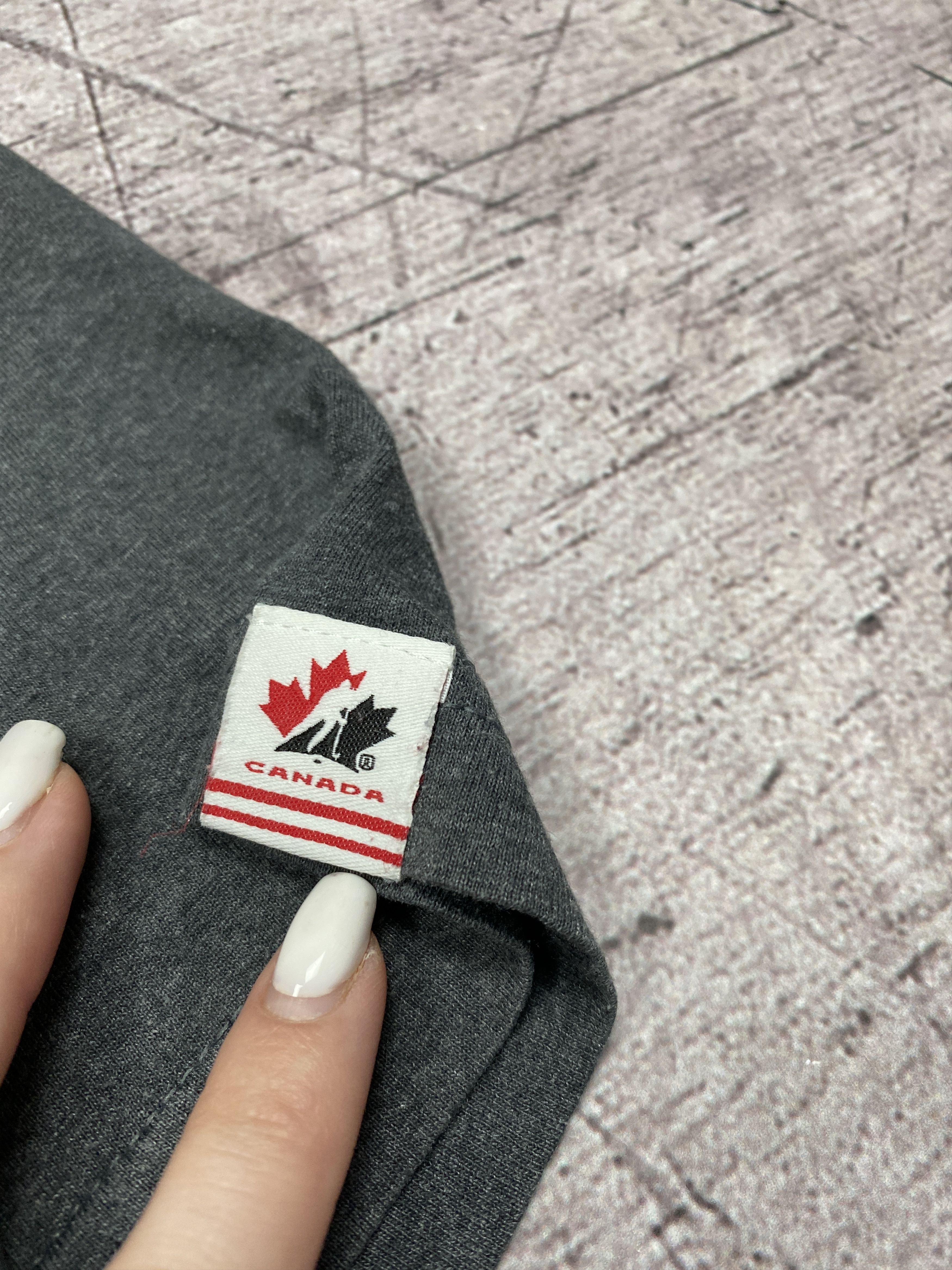 Nike × Vintage Nike Hockey Canada Team Vintage Mens T-Shirt Size US L / EU 52-54 / 3 - 4 Thumbnail