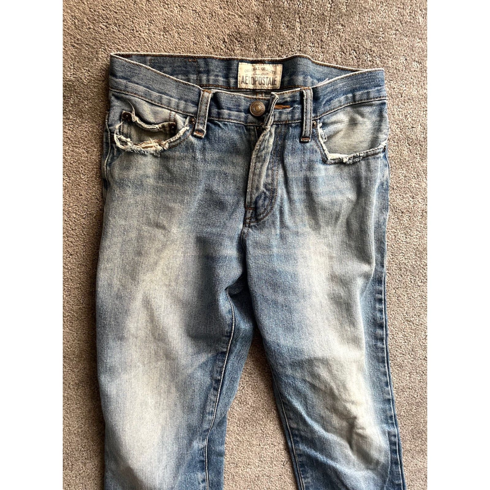 Vintage Essex Jeans Mens 28x30 Blue Denim Essex Straight Leg Medium Wash 90s Grunge Jeans Mens Regular 5-Pocket Denim Cotton Blue Vintage: No N/A Size US 28 / EU 44 - 4 Thumbnail
