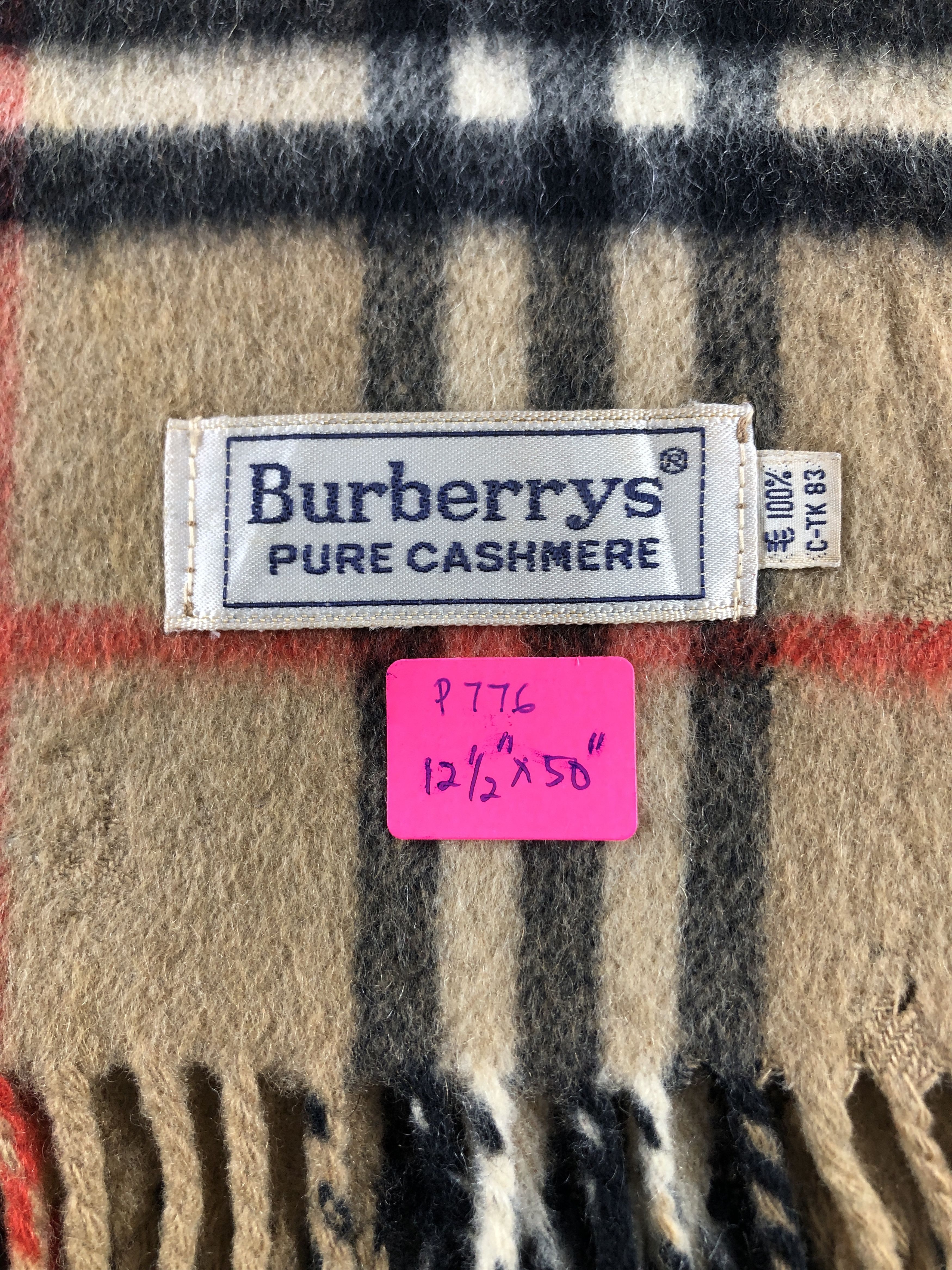 Burberry Burberrys Pure Cashmere Scarf / Muffler / Neckwear P776 Size ONE SIZE - 3 Thumbnail