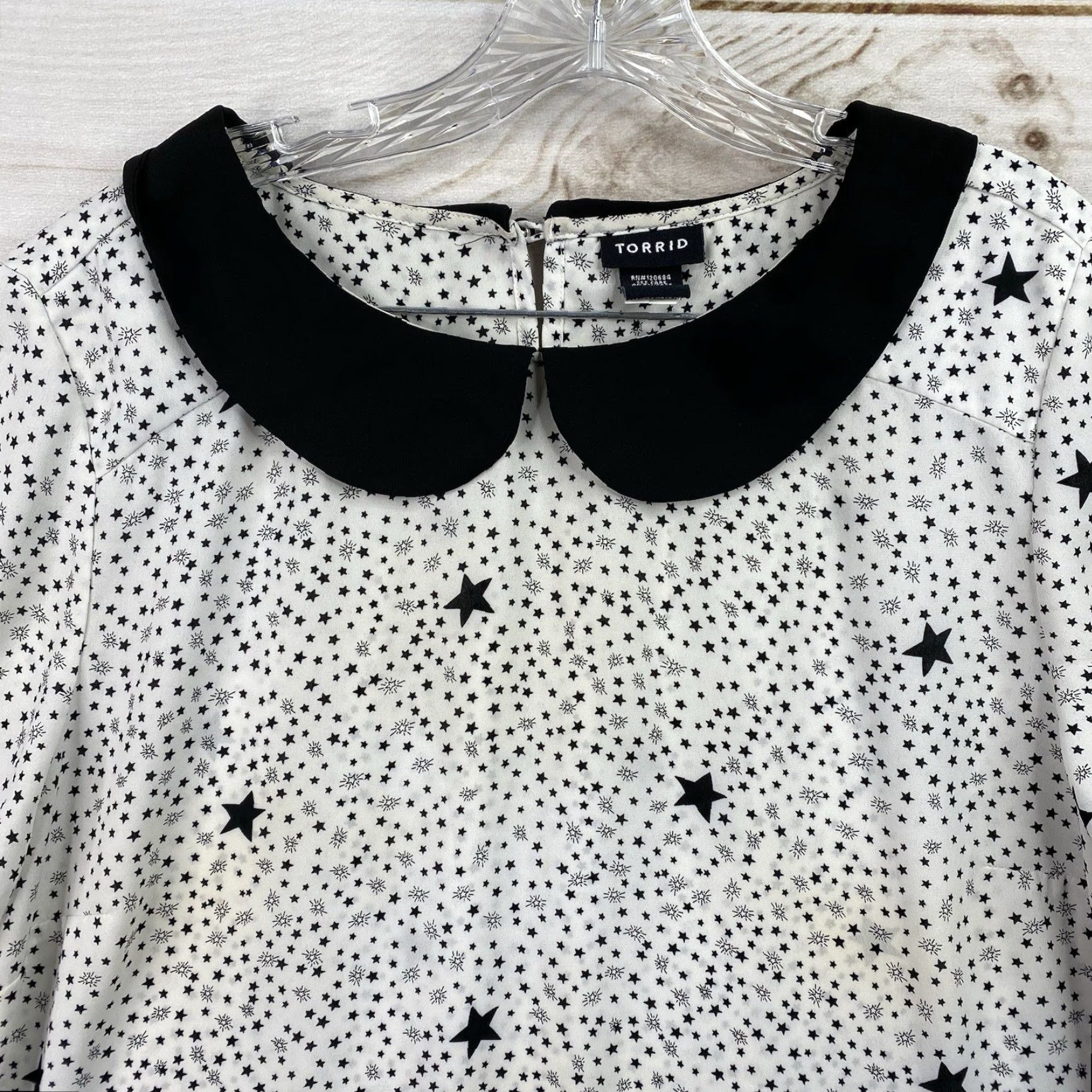 Torrid Torrid Top 1X Black White Collared Celestial Star Print Semi Sheer Short Sl Shirt Adult Plus Multicolor Moon Stars Tie-Dye Theme Womens Size XL / US 12-14 / IT 48-50 - 2 Thumbnail