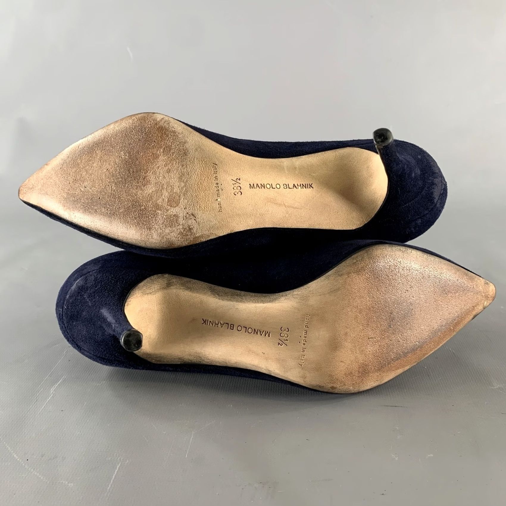 Manolo Blahnik MANOLO BLAHNIK Size 8.5 Navy Suede Pointed Toe Pumps Women Adult Shoes" Size US 9 / IT 39 - 6 Thumbnail