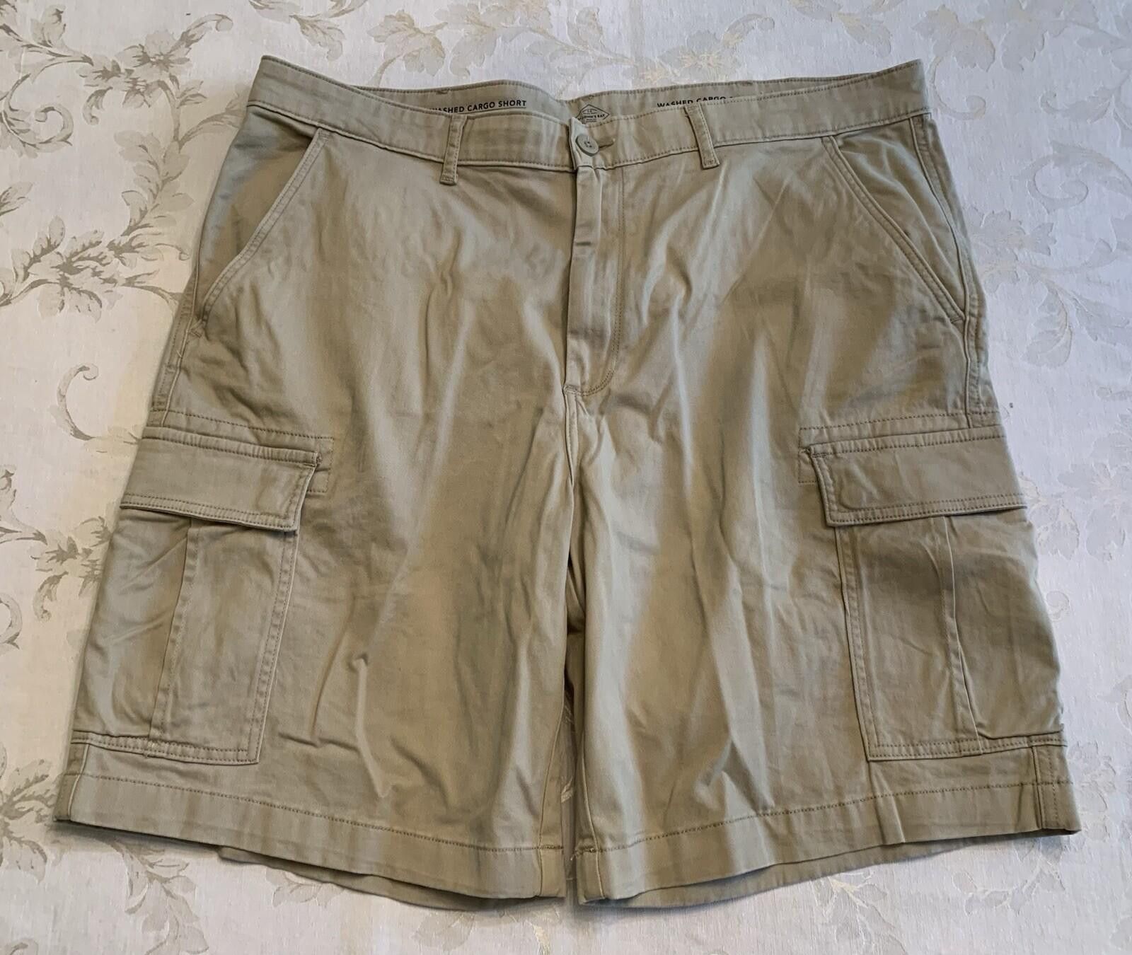 St. Johns Bay St. John’s Bay Men’s 10” Stretch Fabric Cargo Short Size US 40 / EU 56 - 1 Thumbnail