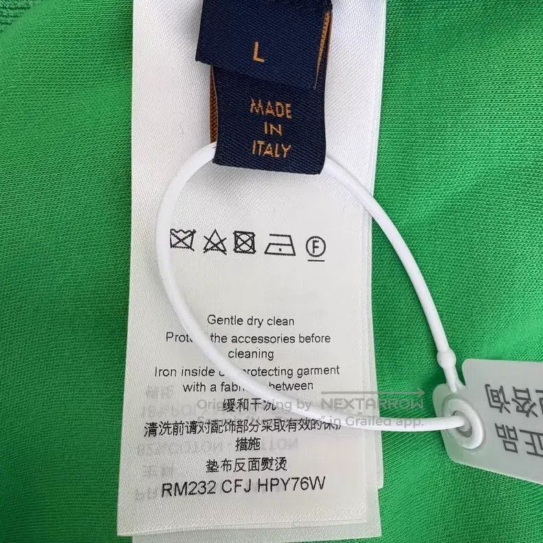 Louis Vuitton Louis Vuitton FW23 Solid logo drawstring hooded long sleev Size US L / EU 52-54 / 3 - 4 Thumbnail