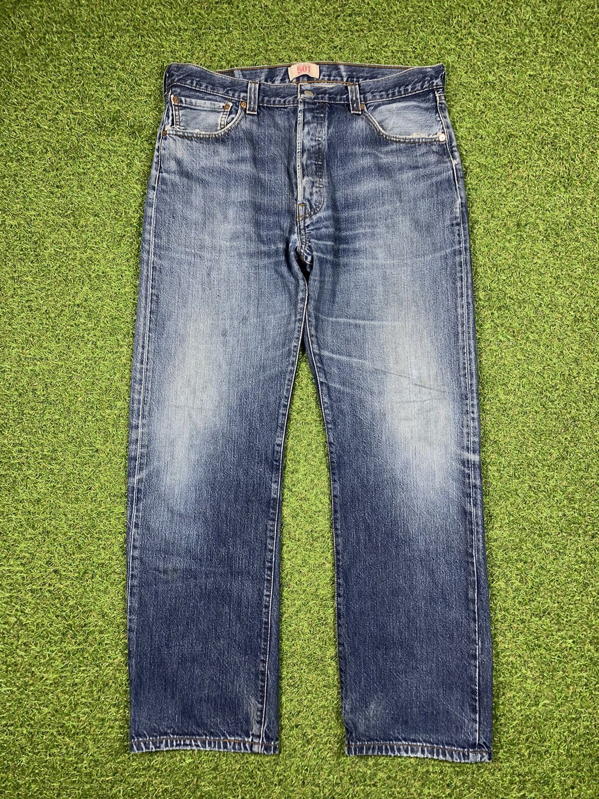 Levi's × Vintage Vintage Levi’s 501 jeans denim streetwear style size 36x32 Size US 36 / EU 52 - 3 Thumbnail