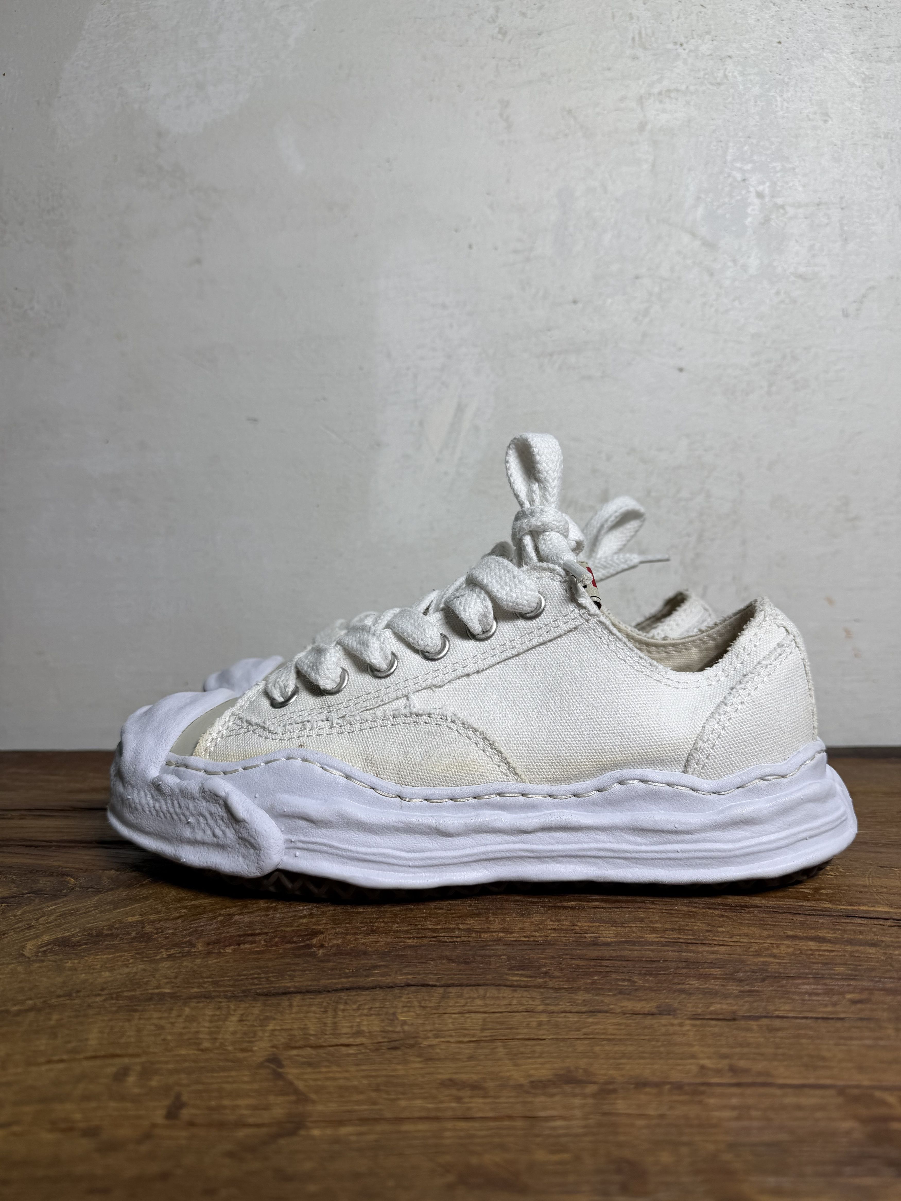 Maison MIHARA YASUHIRO Maison Mihara Yasuhiro Hank OG Sole Canvas Low-top Sneakers Size US 6 / EU 39 - 2 Thumbnail