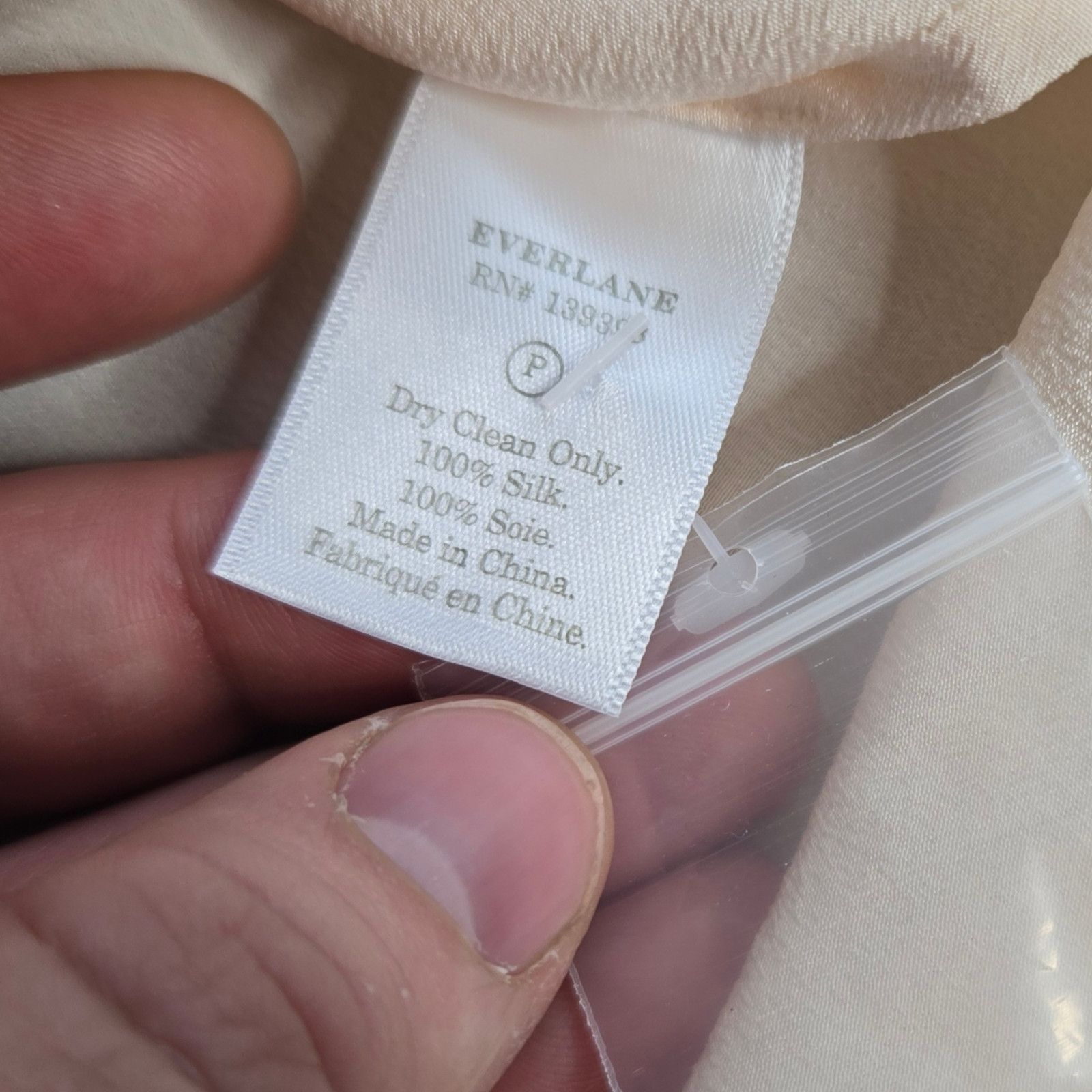 Everlane Everlane Peach Silk Button Down Blouse Size 0 Size XS / US 0-2 / IT 36-38 - 5 Thumbnail