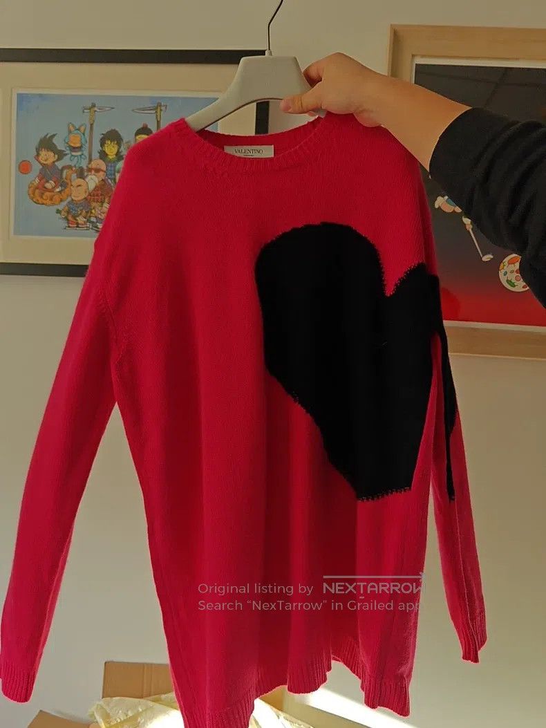 Valentino Valentino Red love sweater Size S / US 4 / IT 40 - 1 Thumbnail