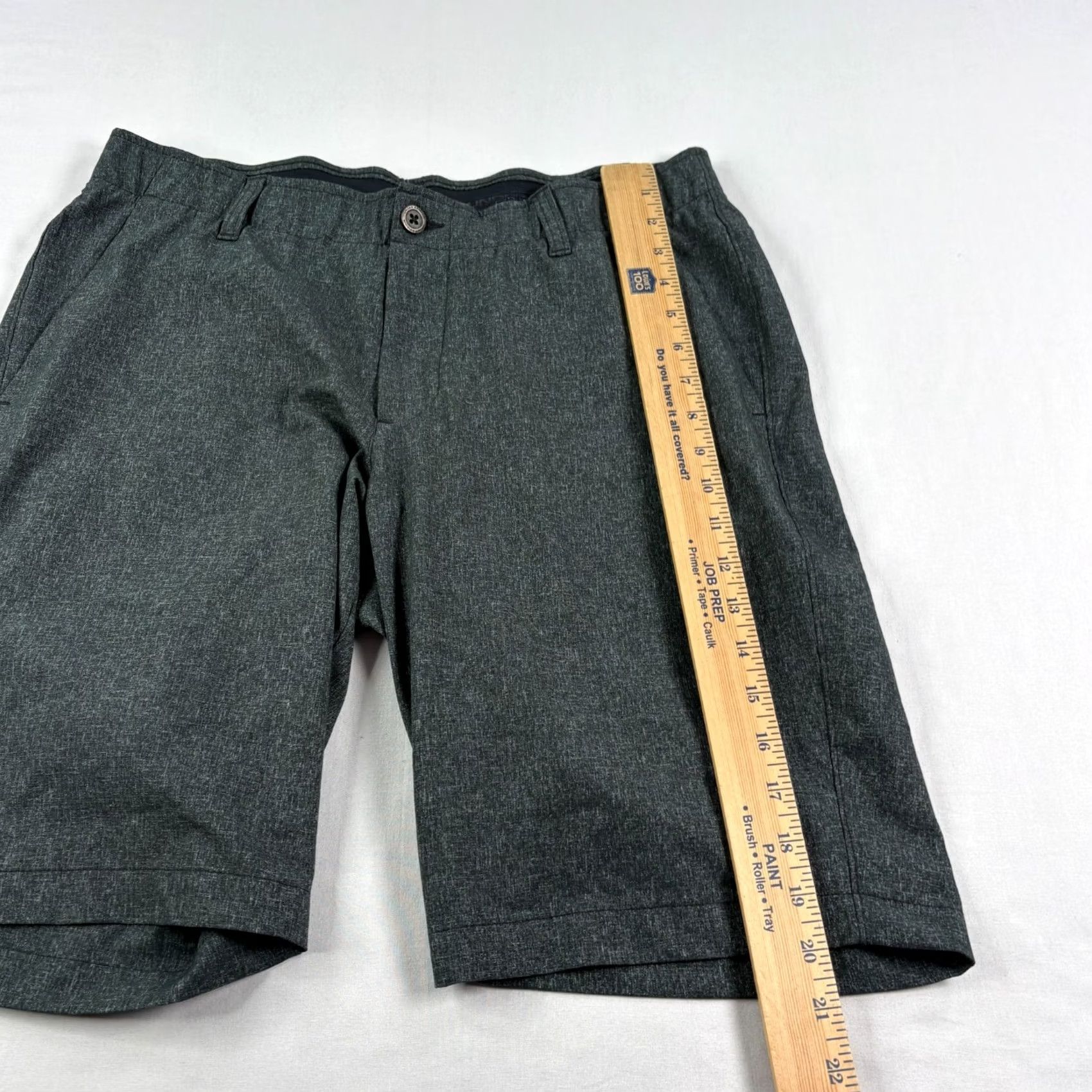 Under Armour Under Armour Shorts Mens Size 34 Gray Chino Stretch Performance Golf Showdown Regular Inseam 11 in Logo Size US 34 / EU 50 - 5 Thumbnail
