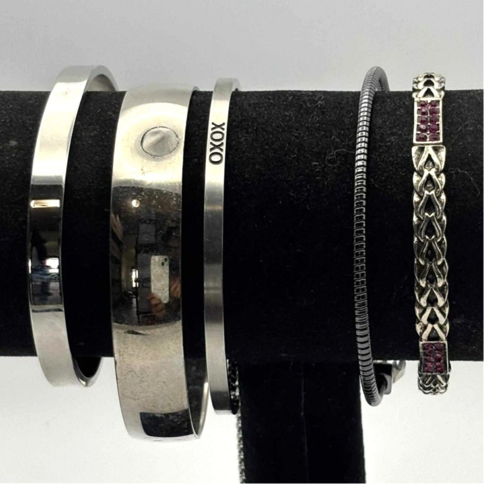Other Silver & Pink XOXO Bracelet Bundle Size ONE SIZE - 2 Thumbnail