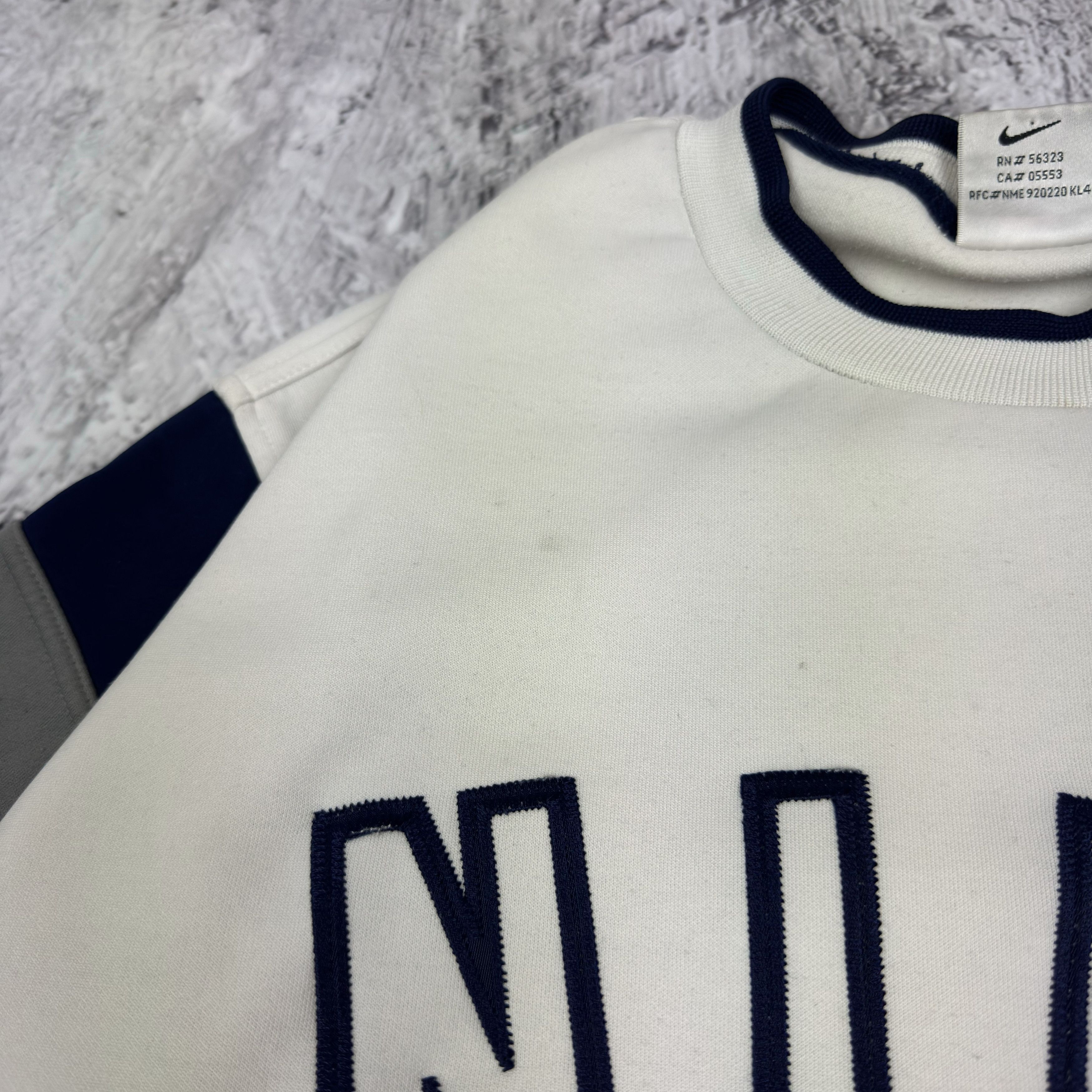 Nike Nike Men's Swoosh Embroidered Spell Out Pullover Sweatshirt Size US S / EU 44-46 / 1 - 10 Thumbnail