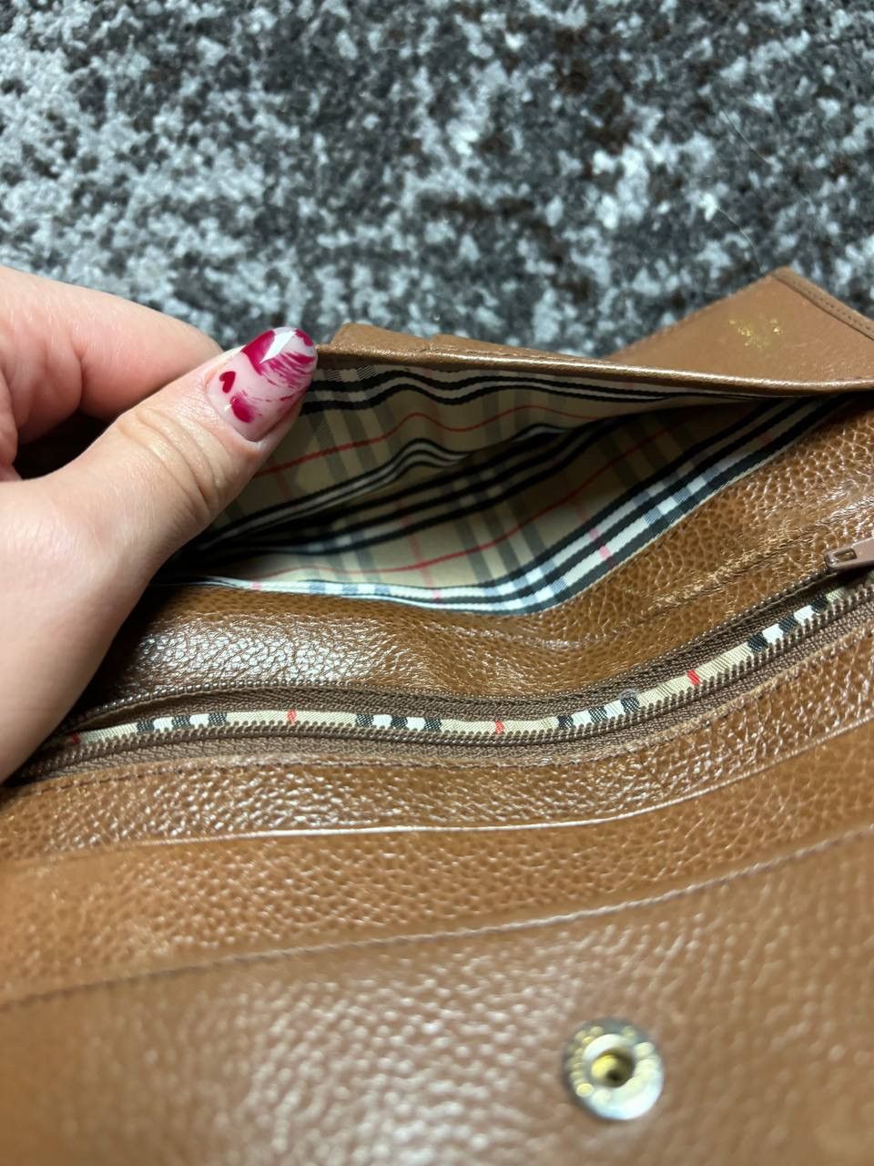 Burberry × Vintage Vintage Y2K Burberry Leather Brown Luxury Long Wallet Size ONE SIZE - 7 Thumbnail