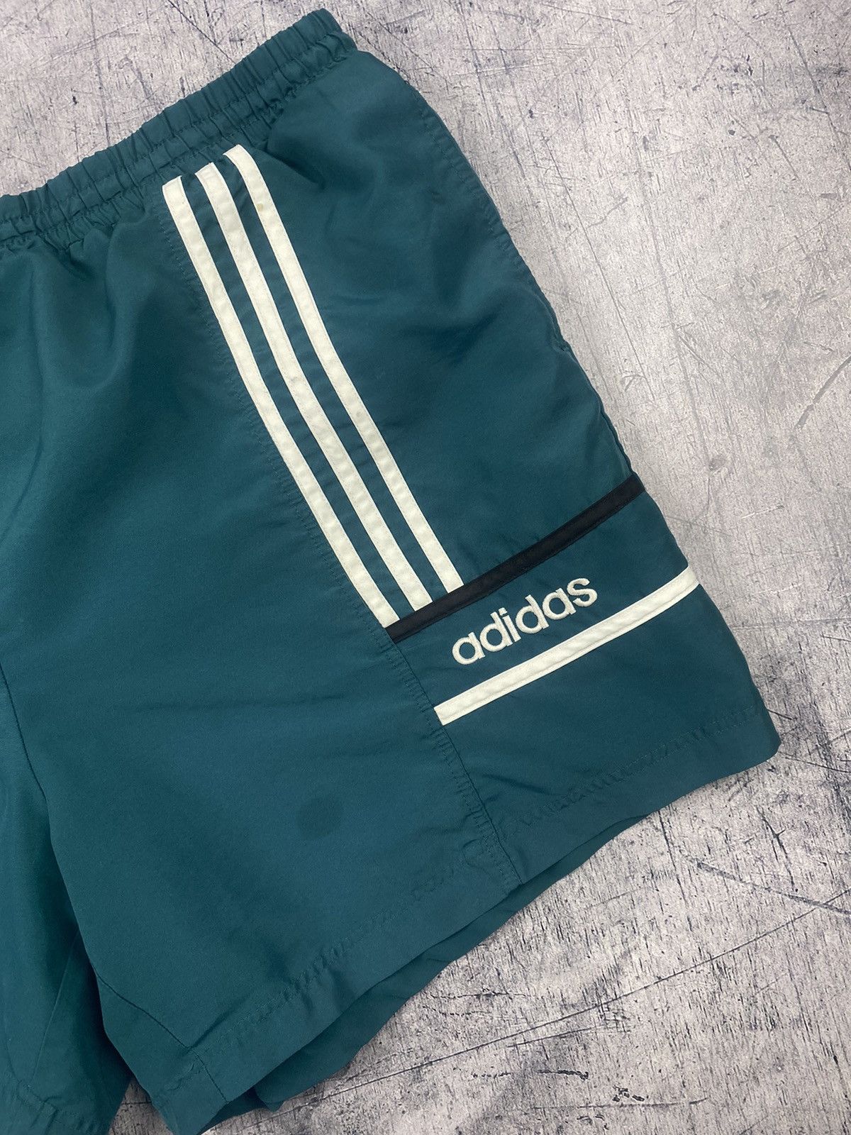 Adidas × Equipment × Vintage Vintage Adidas Equipment Shorts Size XL Size US 33 - 4 Thumbnail