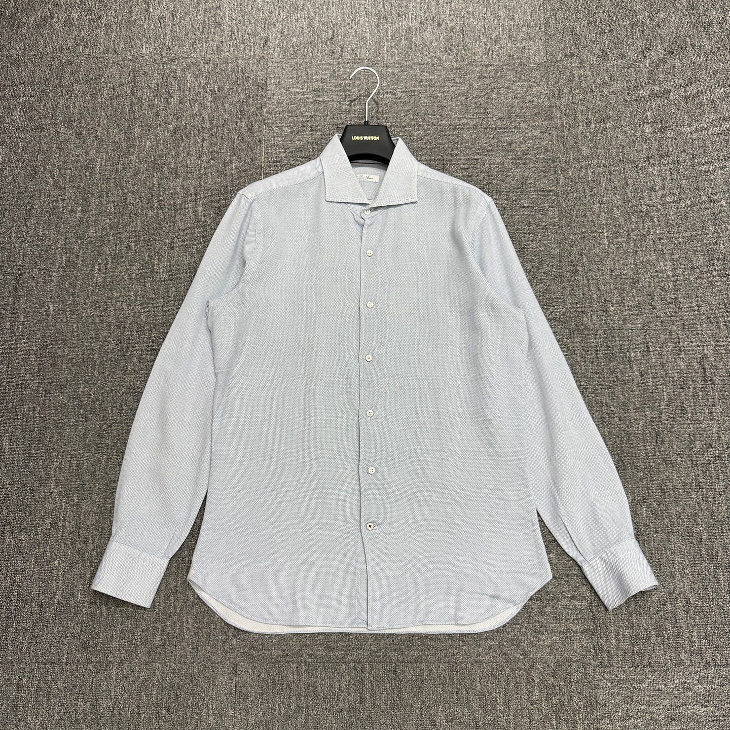 Loro Piana Loro Piana Textured Button-Up Shirt Size L Size US L / EU 52-54 / 3 - 1 Thumbnail