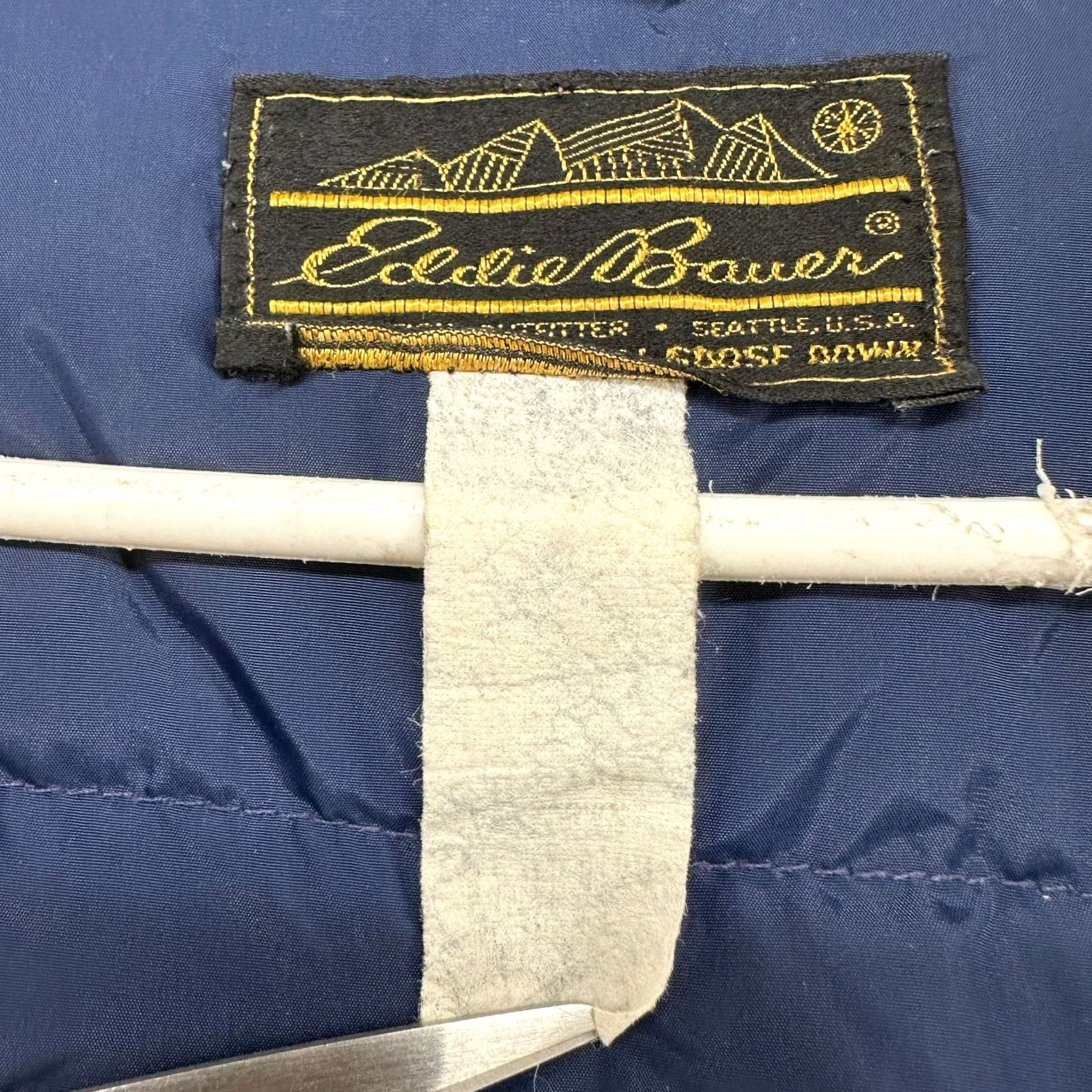 Eddie Bauer VINTAGE Eddie Bauer Jacket Mens L Blue Puffer Down Goretex 90s Weatherproof Zip Snap Quilted Canvas Windproof Exterior Size US L / EU 52-54 / 3 - 7 Thumbnail