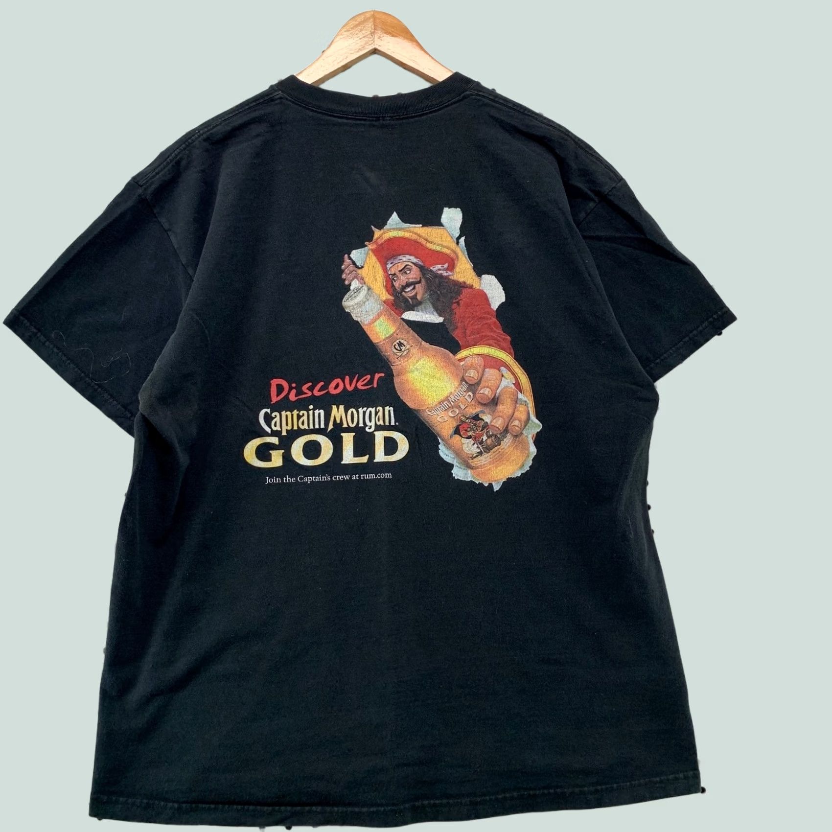 Fruit Of The Loom VINTAGE Captain Morgan Shirt Mens XL Black Graphic Liquor Pirates Crew Neck T-Shirt Shirt Mens XL Black Graphic Pirate Liquor Size US XL / EU 56 / 4 - 1 Thumbnail