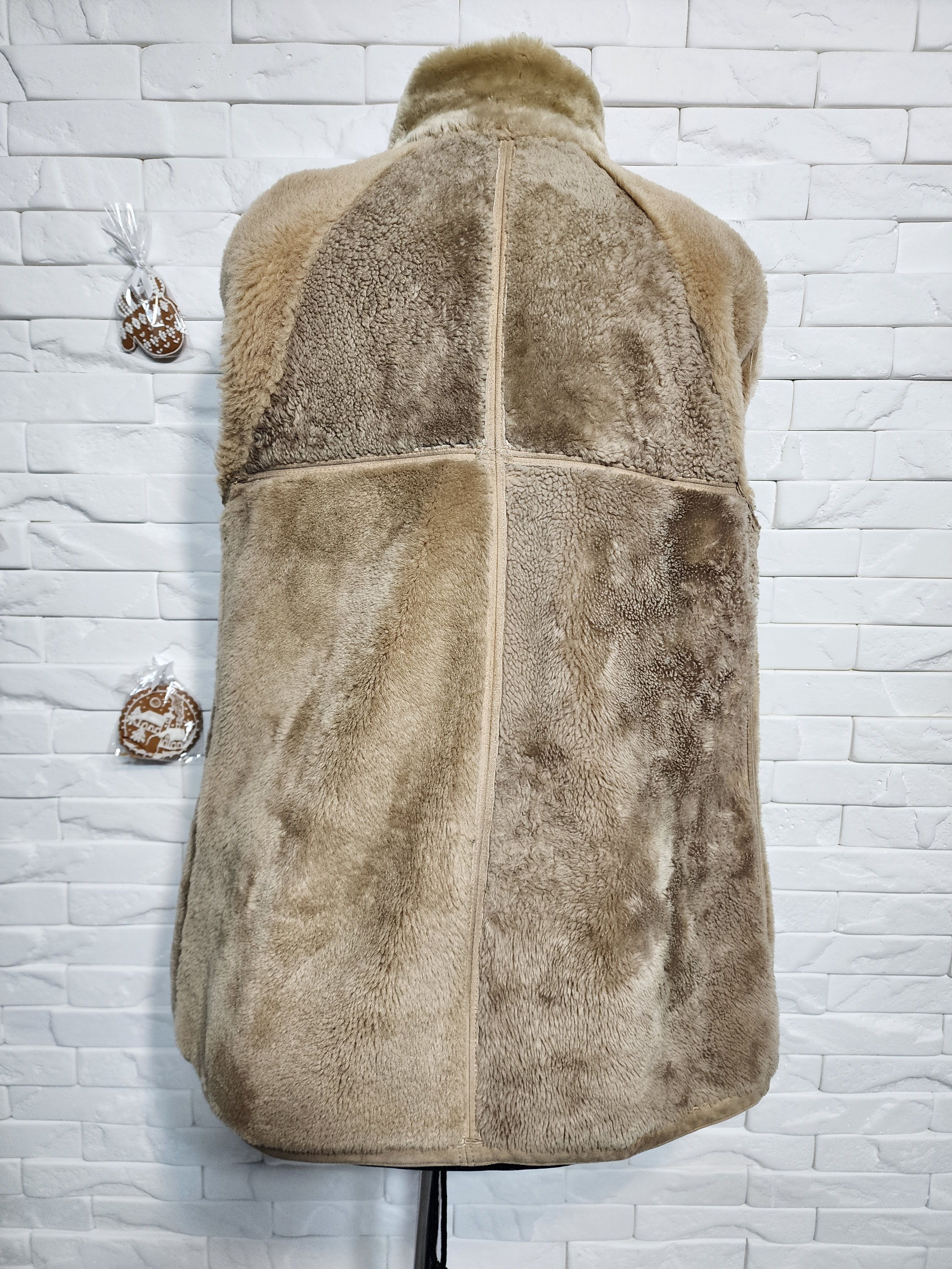Furla Brown Sheepskin Coat: Women's Warm Genuine Fur Winter Coat Size L / US 10 / IT 46 - 7 Thumbnail