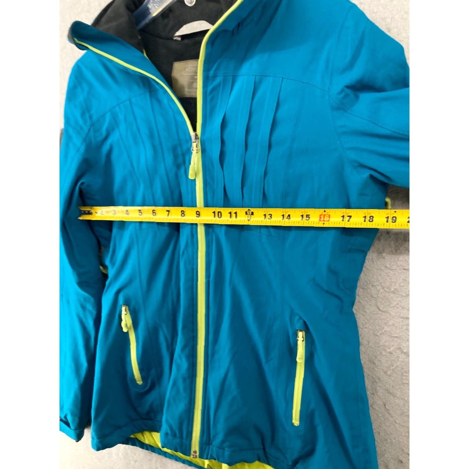 Athleta Athleta Jacket Womens M Full Zip Blue Neon Solid Softshell Athletic Zip Front Size M / US 6-8 / IT 42-44 - 2 Thumbnail