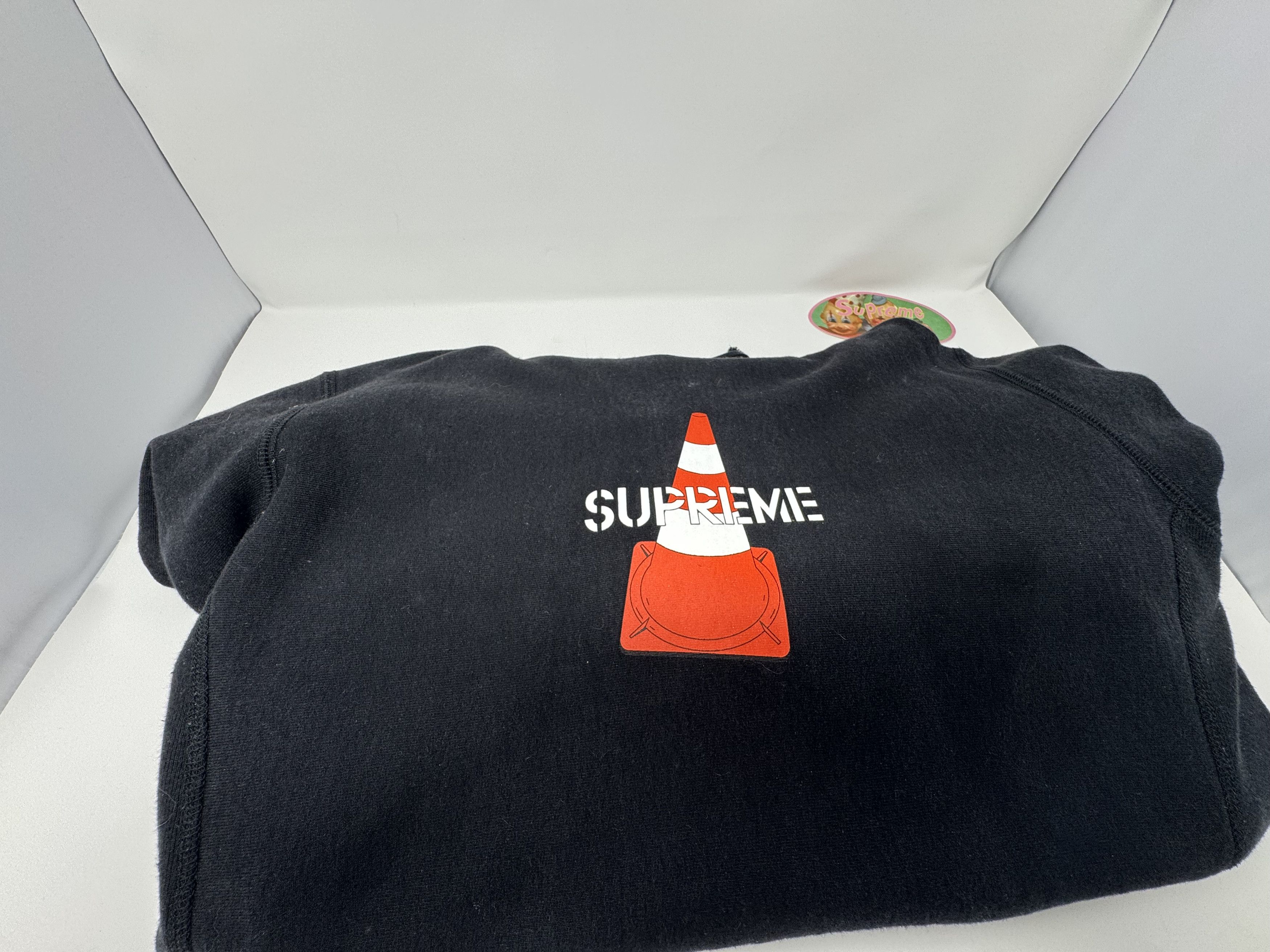 Supreme Traffic cone hoodie sweatshirt Size US L / EU 52-54 / 3 - 1 Thumbnail