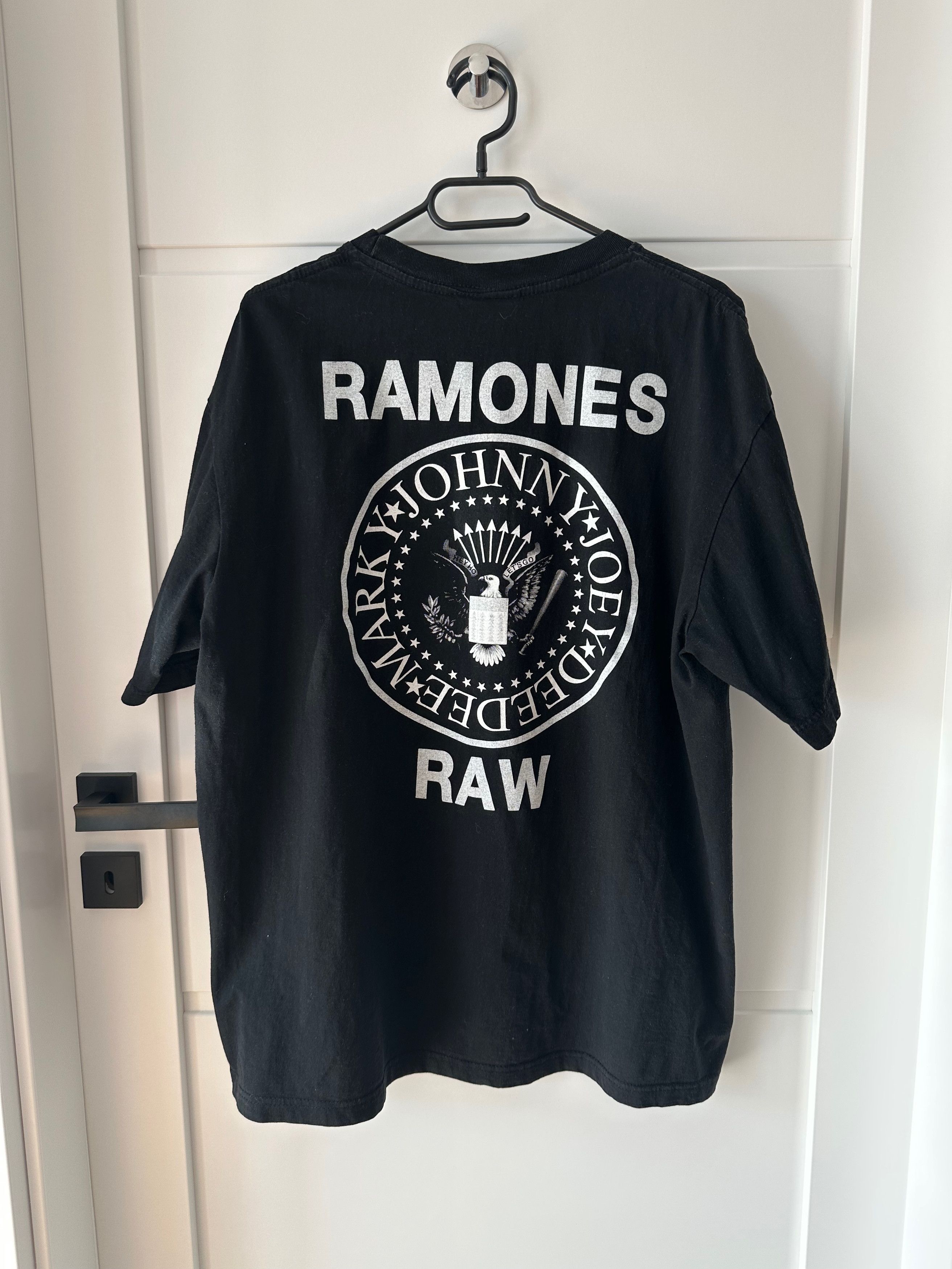 Band Tees 00's RAMONES Raw REO Rock T Shirt band tee Heavy cotton Size US XL / EU 56 / 4 - 7 Thumbnail