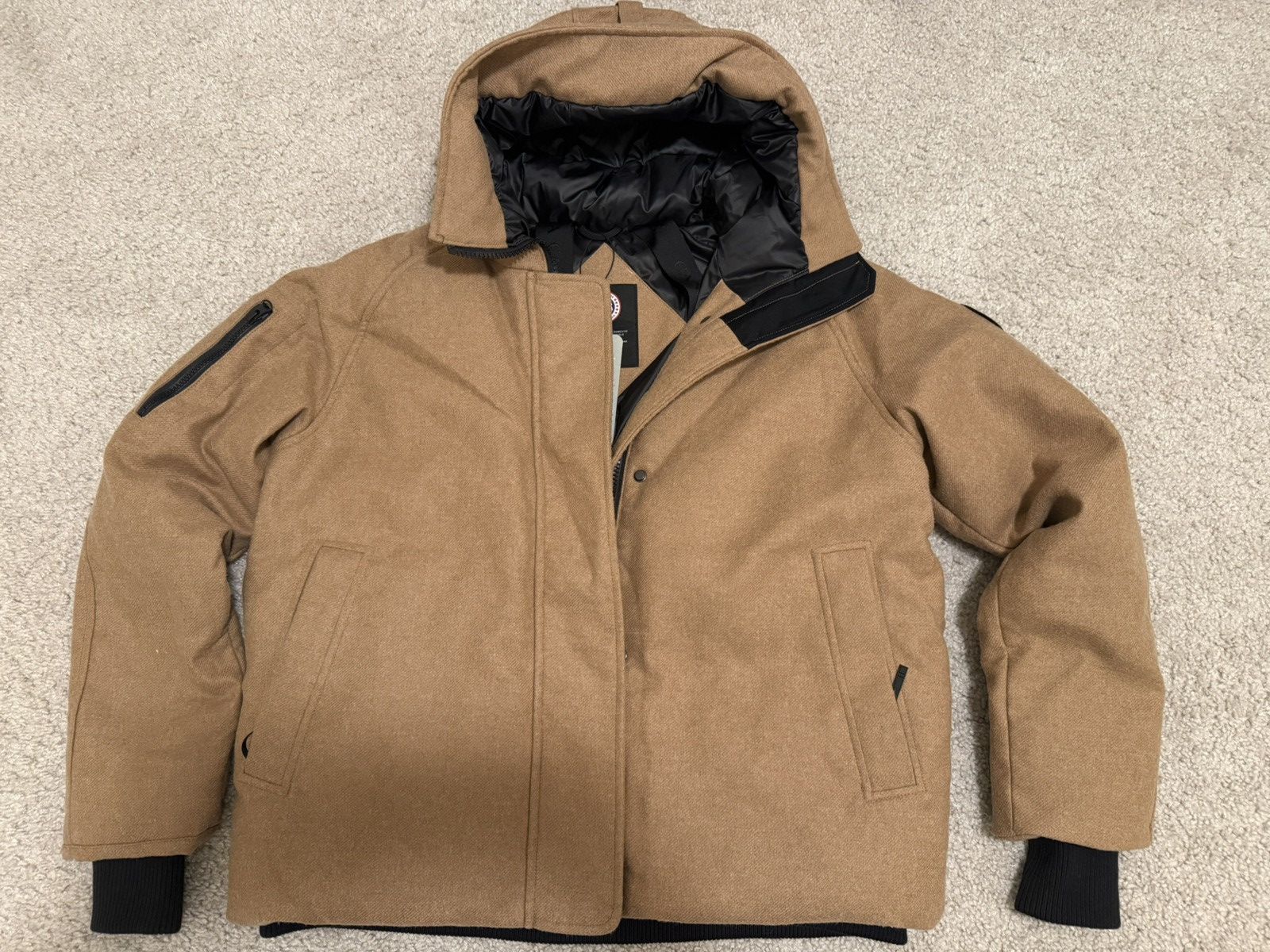 Canada Goose NEW Canada Goose Everleigh Bomber - women’s L Size L / US 10 / IT 46 - 3 Thumbnail