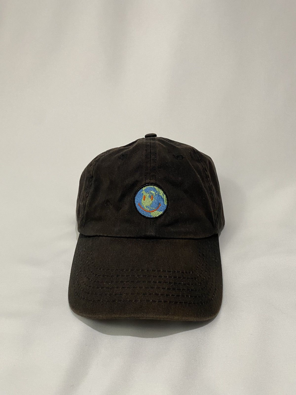 Travis Scott Travis Scott Astroworld Happy Face Hat Size ONE SIZE - 2 Thumbnail
