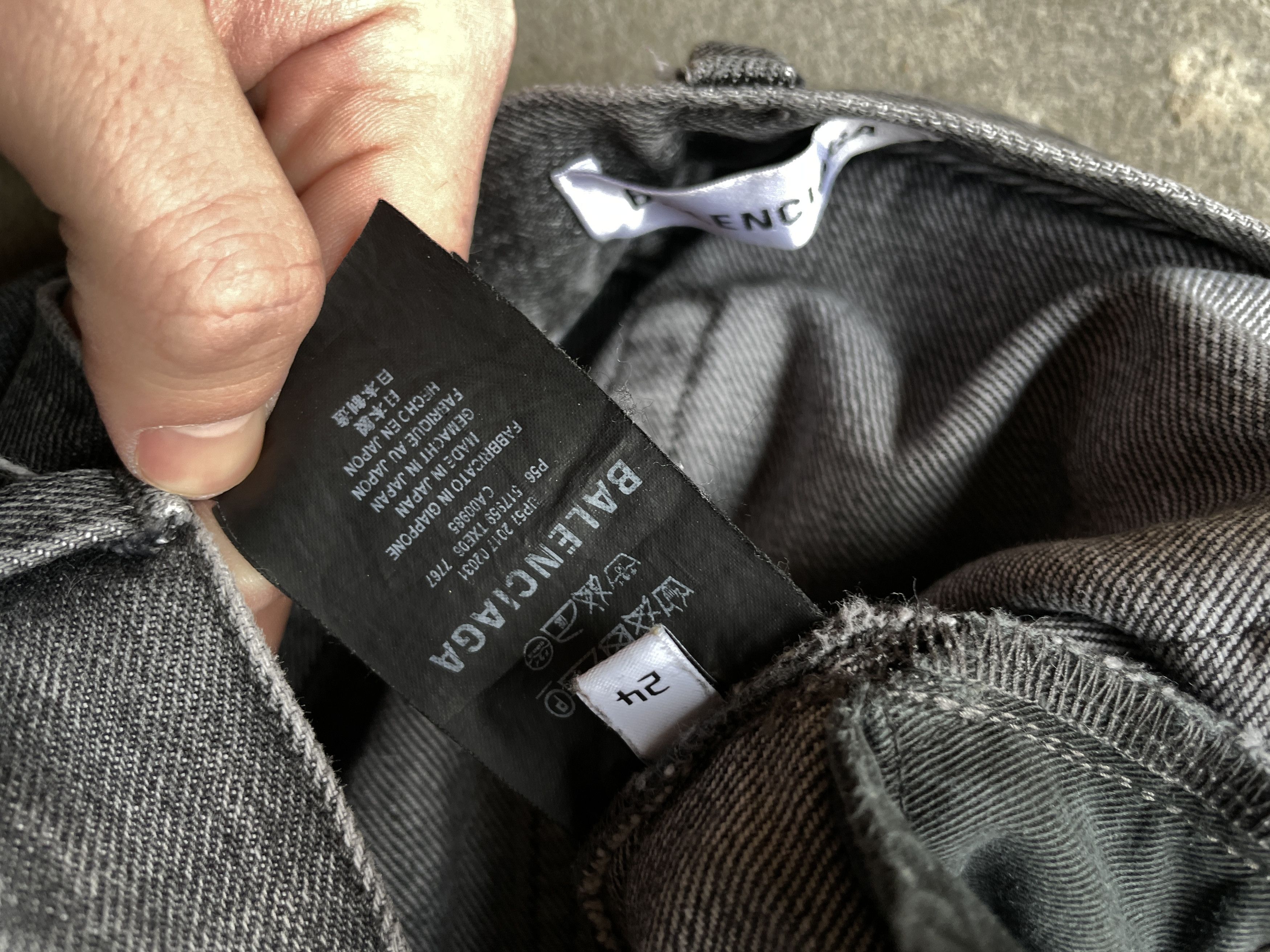 Affliction × Balenciaga Balenciaga Washed Faded Jeans Size US 26 / EU 42 - 5 Thumbnail