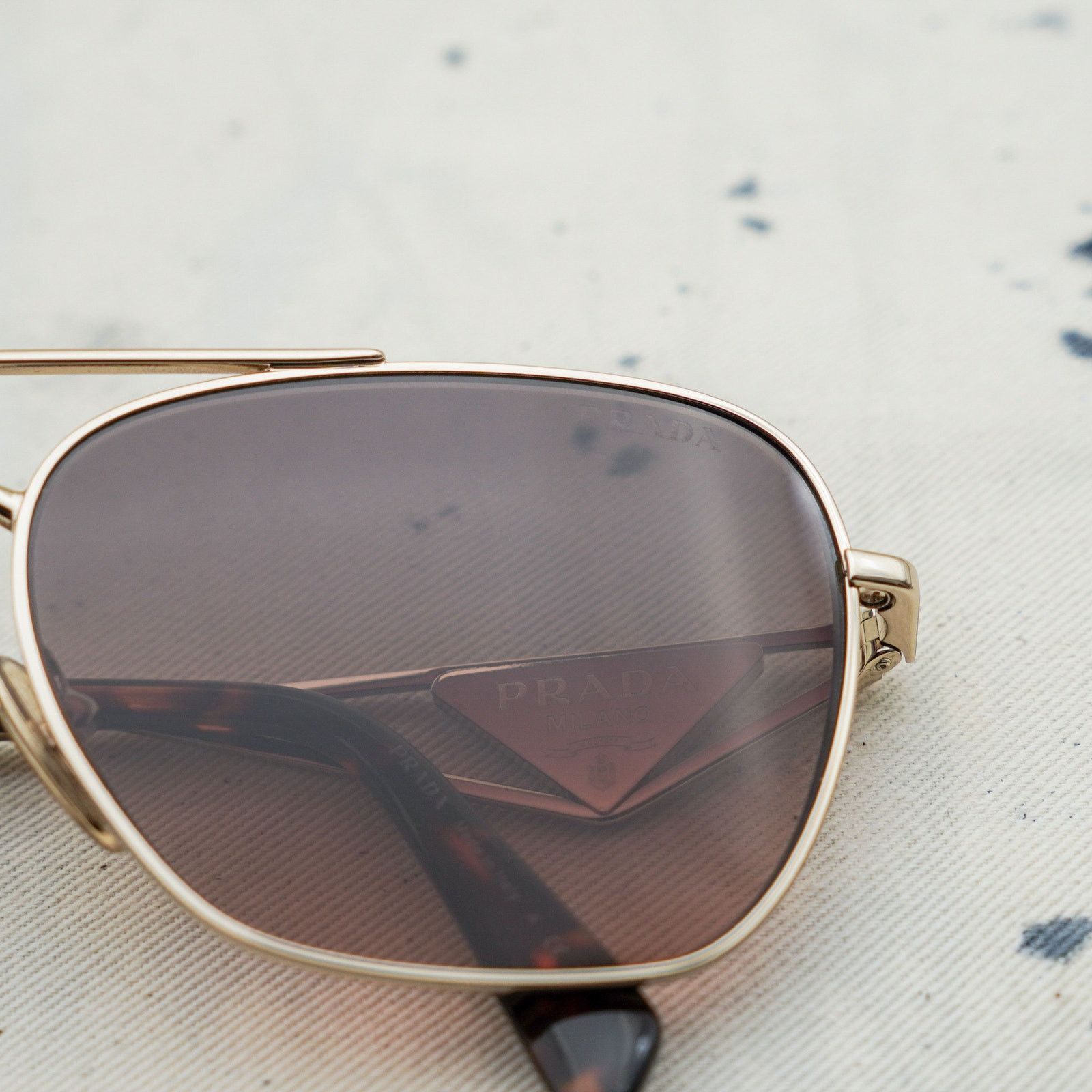 Prada Prada spr a50 gold triangle logo aviator y2k sunglasses Size ONE SIZE - 6 Thumbnail