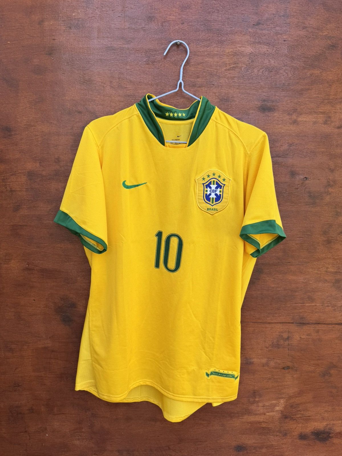 Nike Brazil 2006 World Cup RONALDINHO #10 Jersey Shirt - M - 9/10 Size US M / EU 48-50 / 2 - 2 Thumbnail
