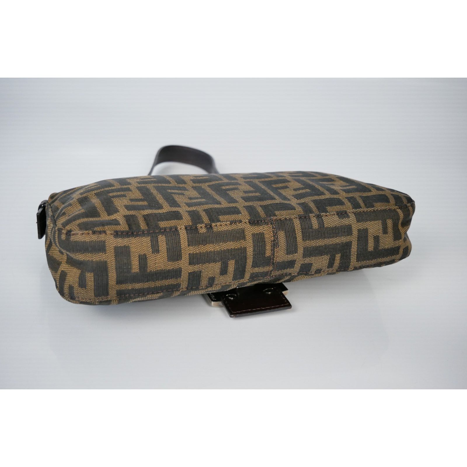Fendi Baguette Shoulder Bag Size ONE SIZE - 8 Thumbnail