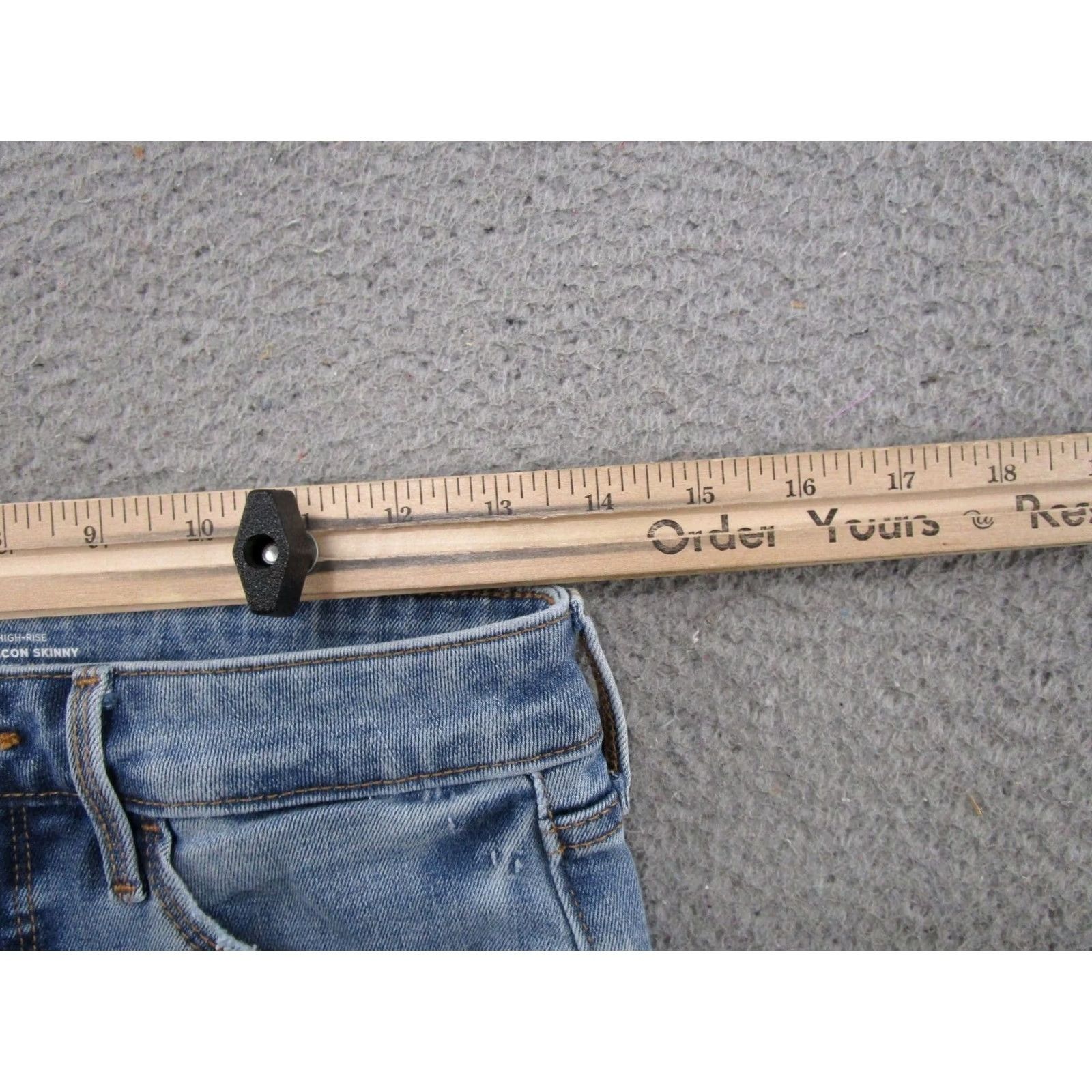 Old Navy Old Navy Jeans Womens Size 4 Tall Medium Wash Blue 5-Pocket Skinny Denim Cotton Blend Regular Fit Jeans Size 27" / US 4 / IT 40 - 6 Thumbnail
