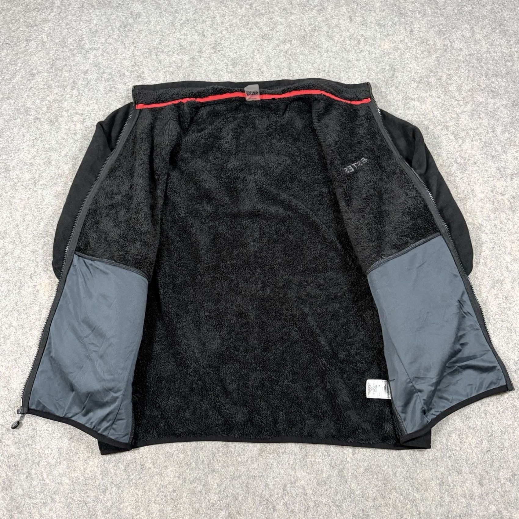Vintage ESTES Jacket Men XL Black Fleece Full Zip Lightweight Long Sleeve Stand-Up Collar Cardio Winter Fall Spring Size US XL / EU 56 / 4 - 5 Thumbnail