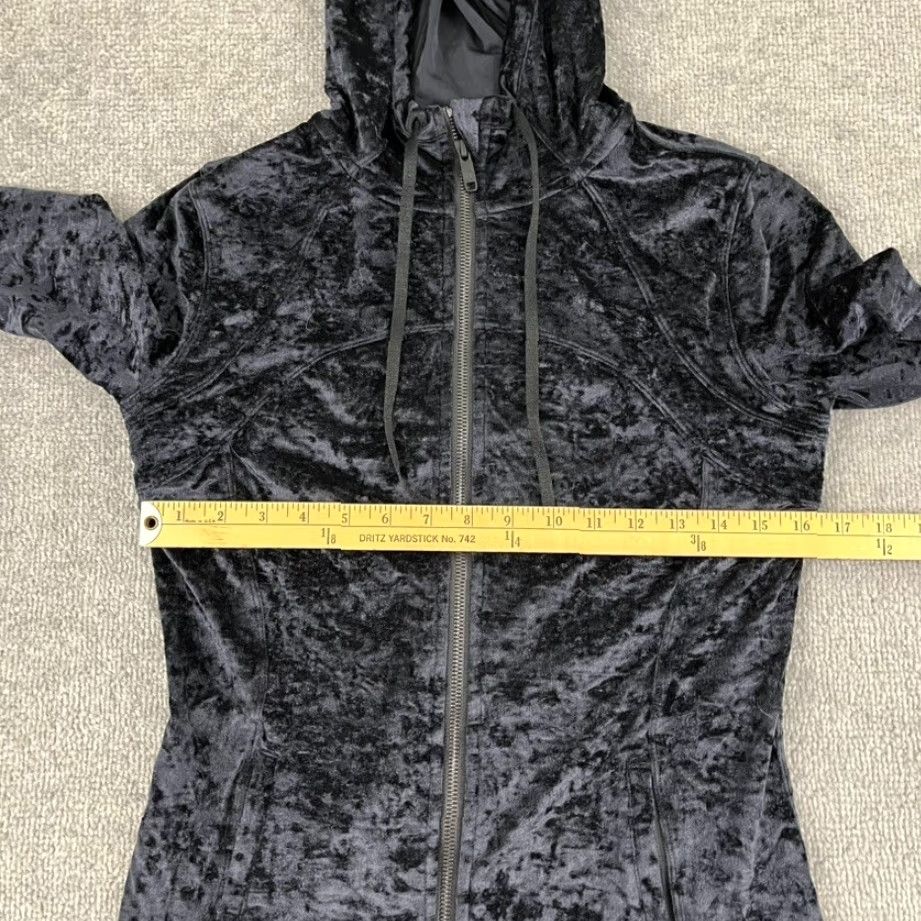 Lululemon LULULEMON Hoodie Womens Size 10 Black Crushed Velvet Full Zip Define Jacket Gym Training Size L / US 10 / IT 46 - 7 Thumbnail