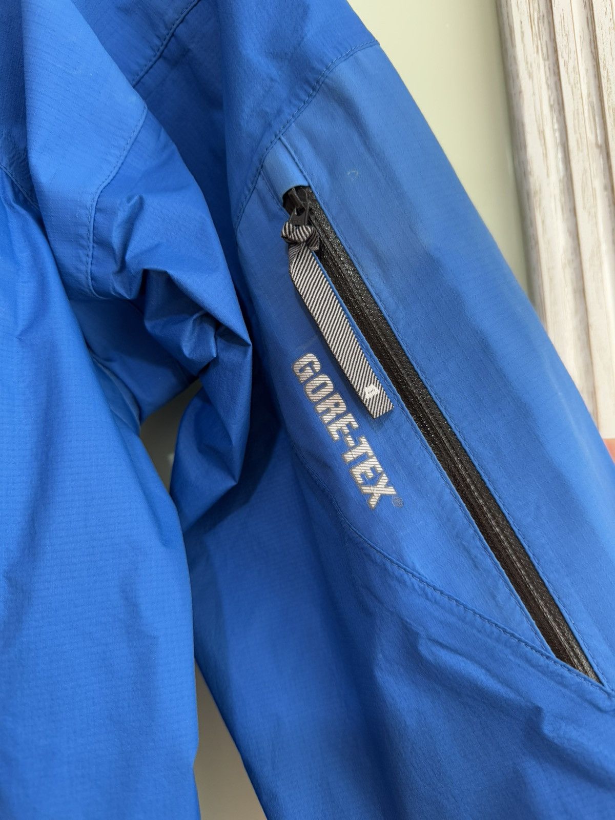 Goretex × Mountain Equipment × Mountain Equipment Company Mountain Equipment Gore-Tex Paclite Jacket Size US L / EU 52-54 / 3 - 6 Thumbnail