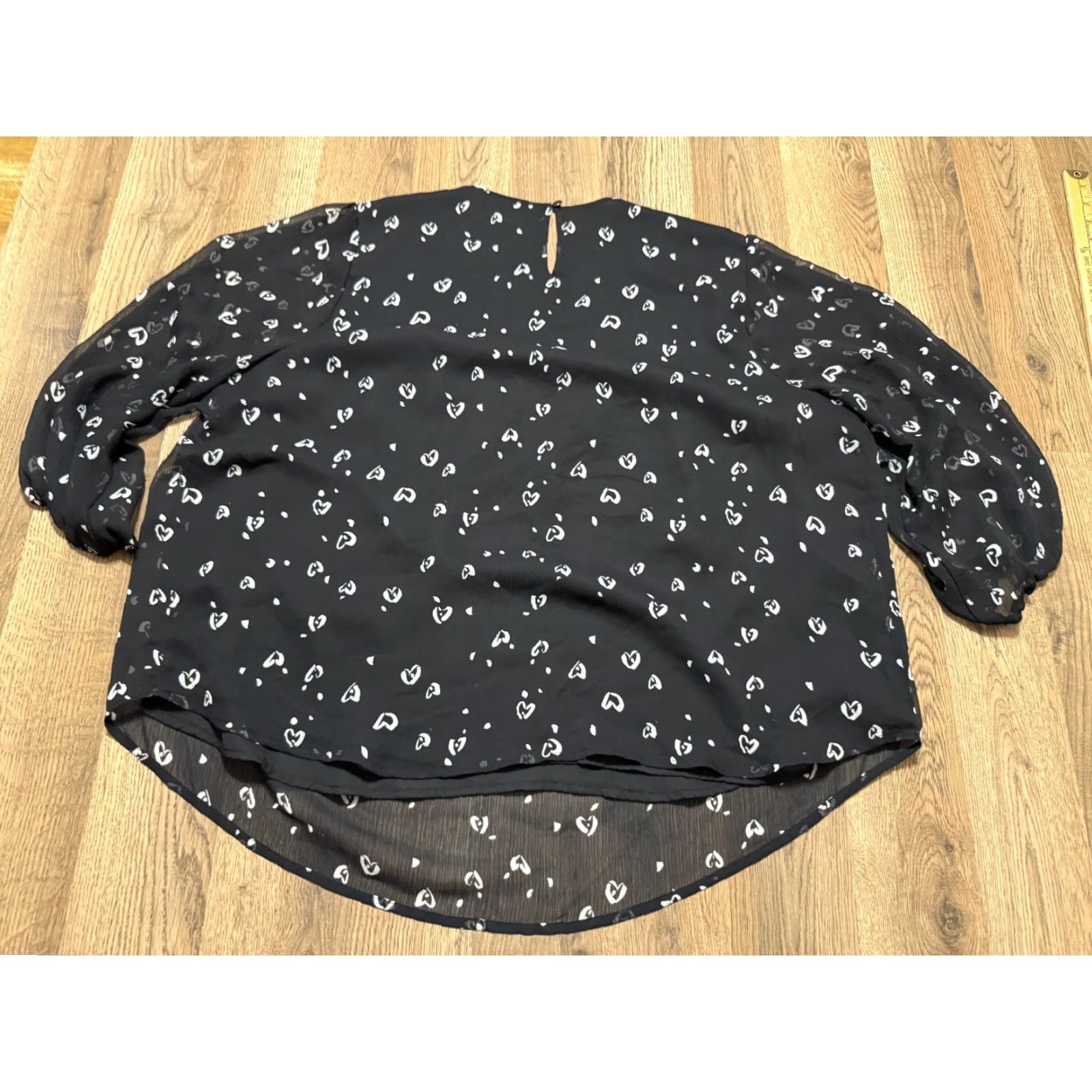 Vintage EVRI Blouse Women's Plus Size 1X Black White Heart Novelty Print Long Sleeve Size XL / US 12-14 / IT 48-50 - 2 Thumbnail