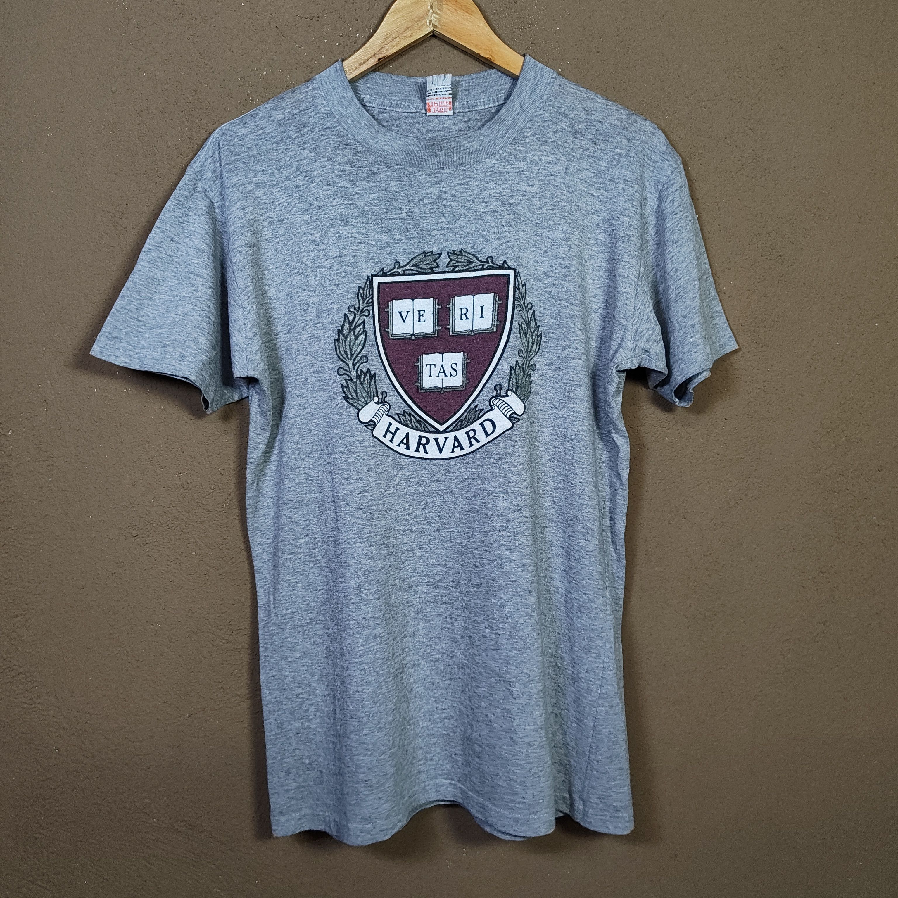 Vintage Vintage 90s HARVARD UNIVERSITY Tshirt Size US L / EU 52-54 / 3 - 1 Thumbnail