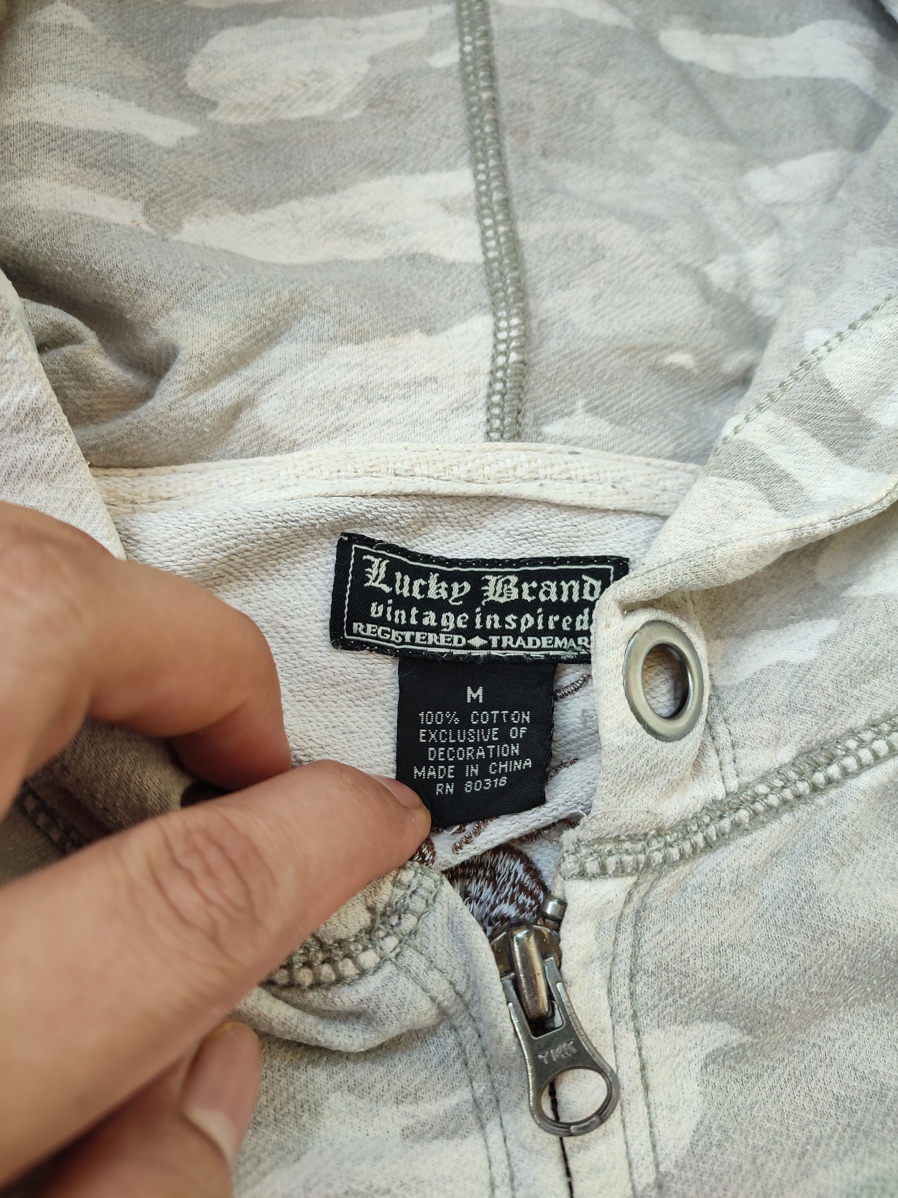 Japanese Brand RARE SUKAJAN DRAGON EMBROIDERY VINTAGE HOODIE Size US L / EU 52-54 / 3 - 11 Thumbnail